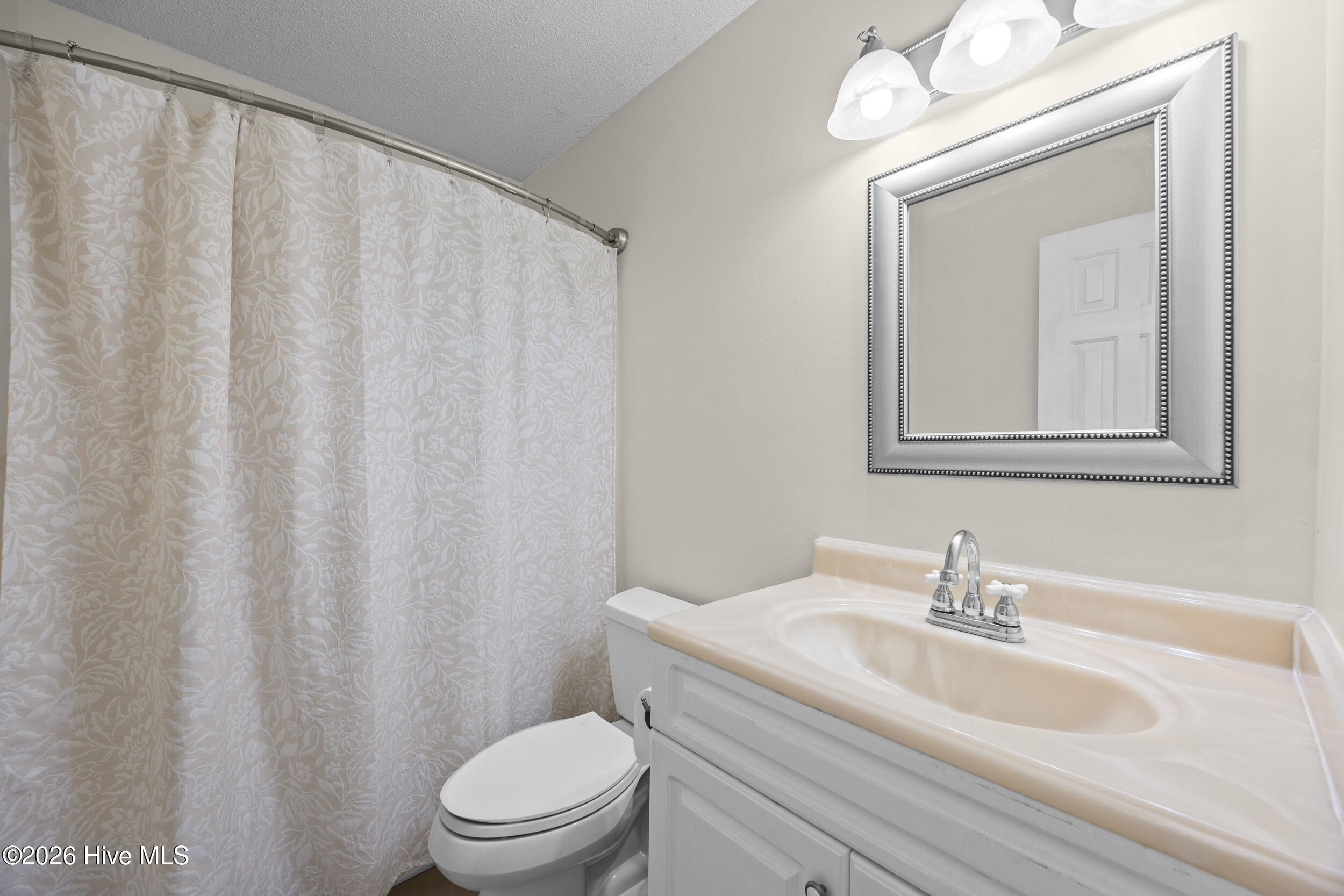 105 Lunington Mill Circle Property Photo 27