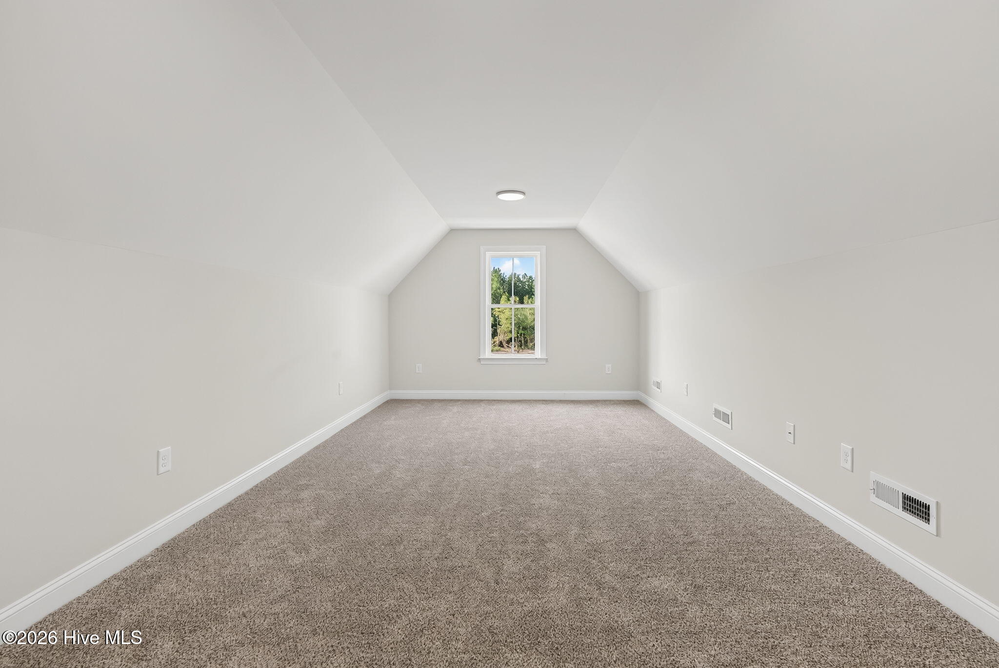 207 Hillstead Way Property Photo 33