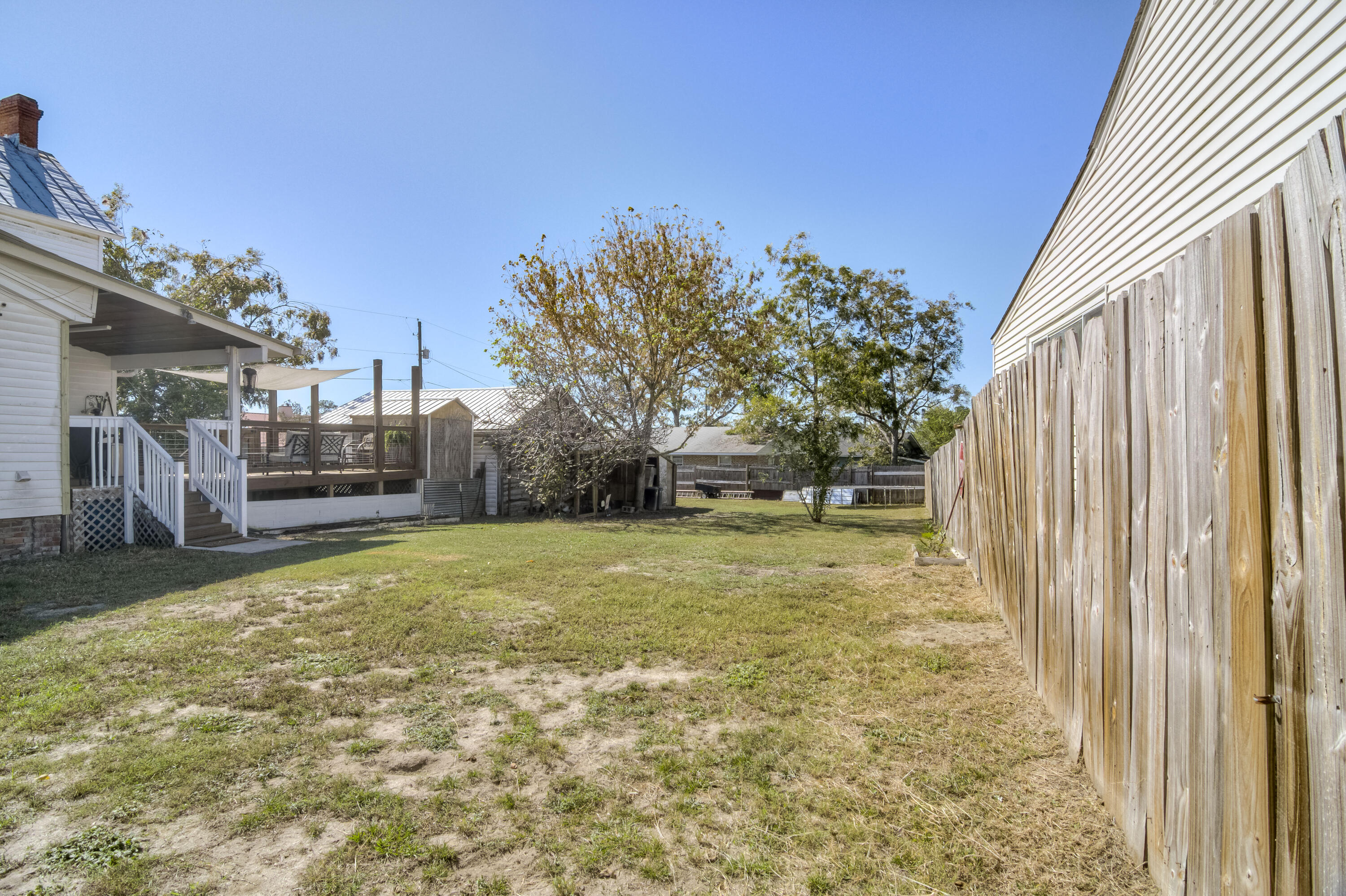401 W Forest Avenue Property Photo 43
