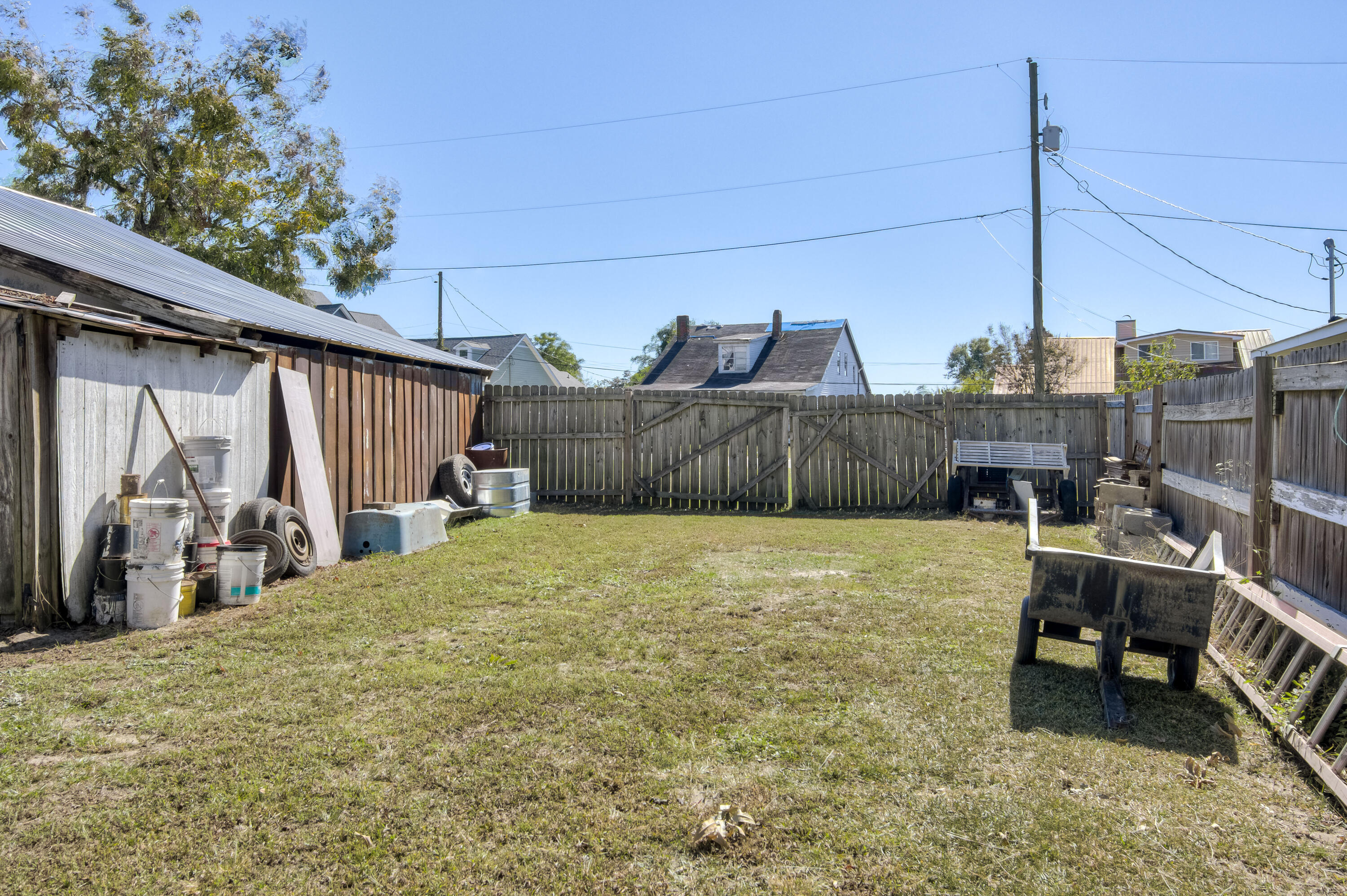 401 W Forest Avenue Property Photo 47