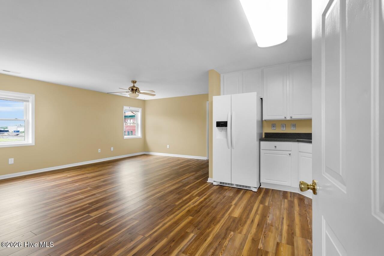 501 Queen Street Property Photo 5