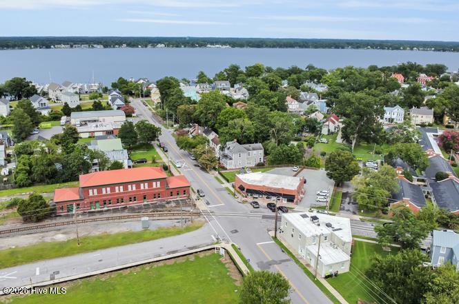 501 Queen Street Property Photo 19