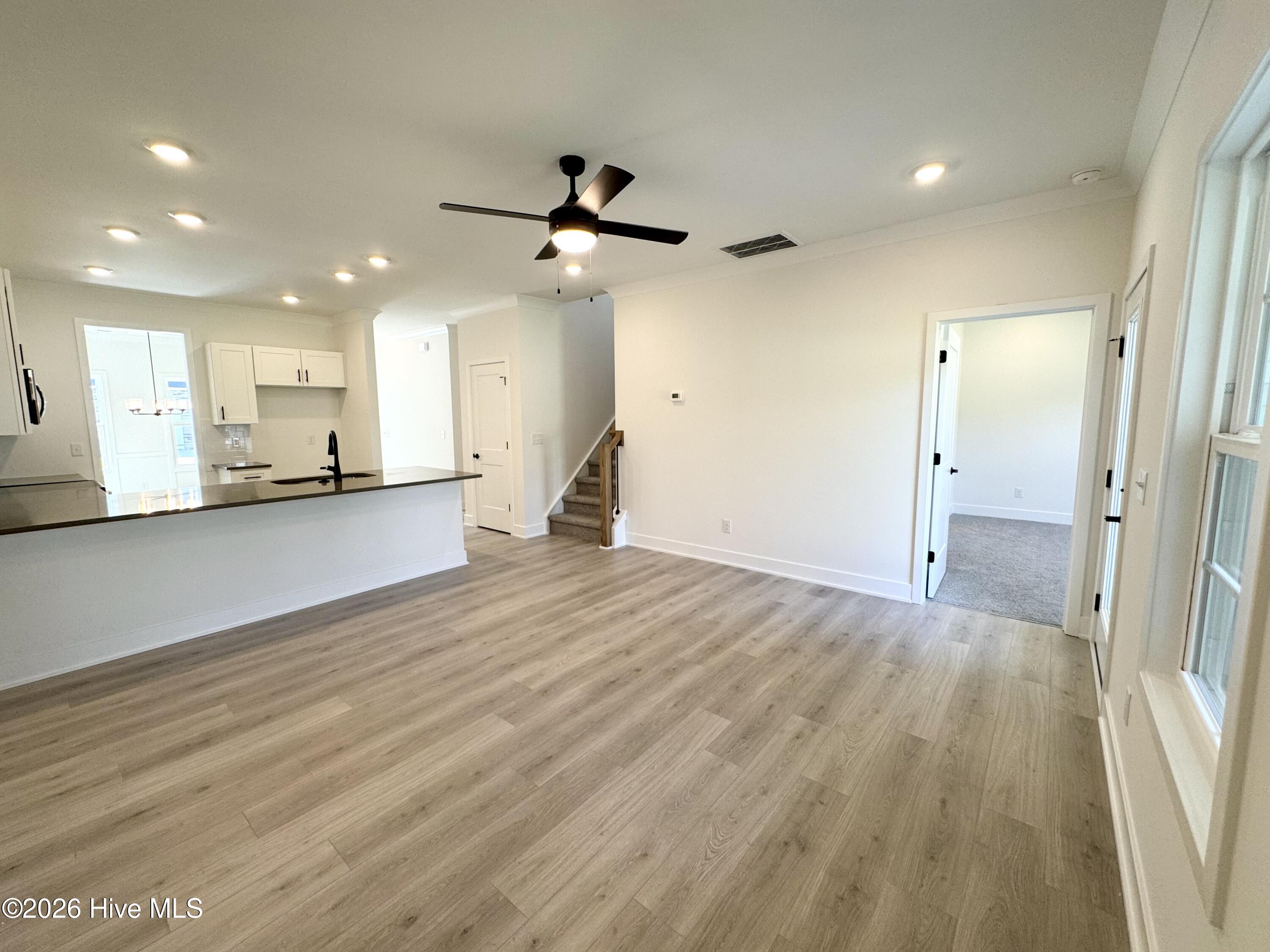 545 Timbercrest Circle Se Property Photo 12