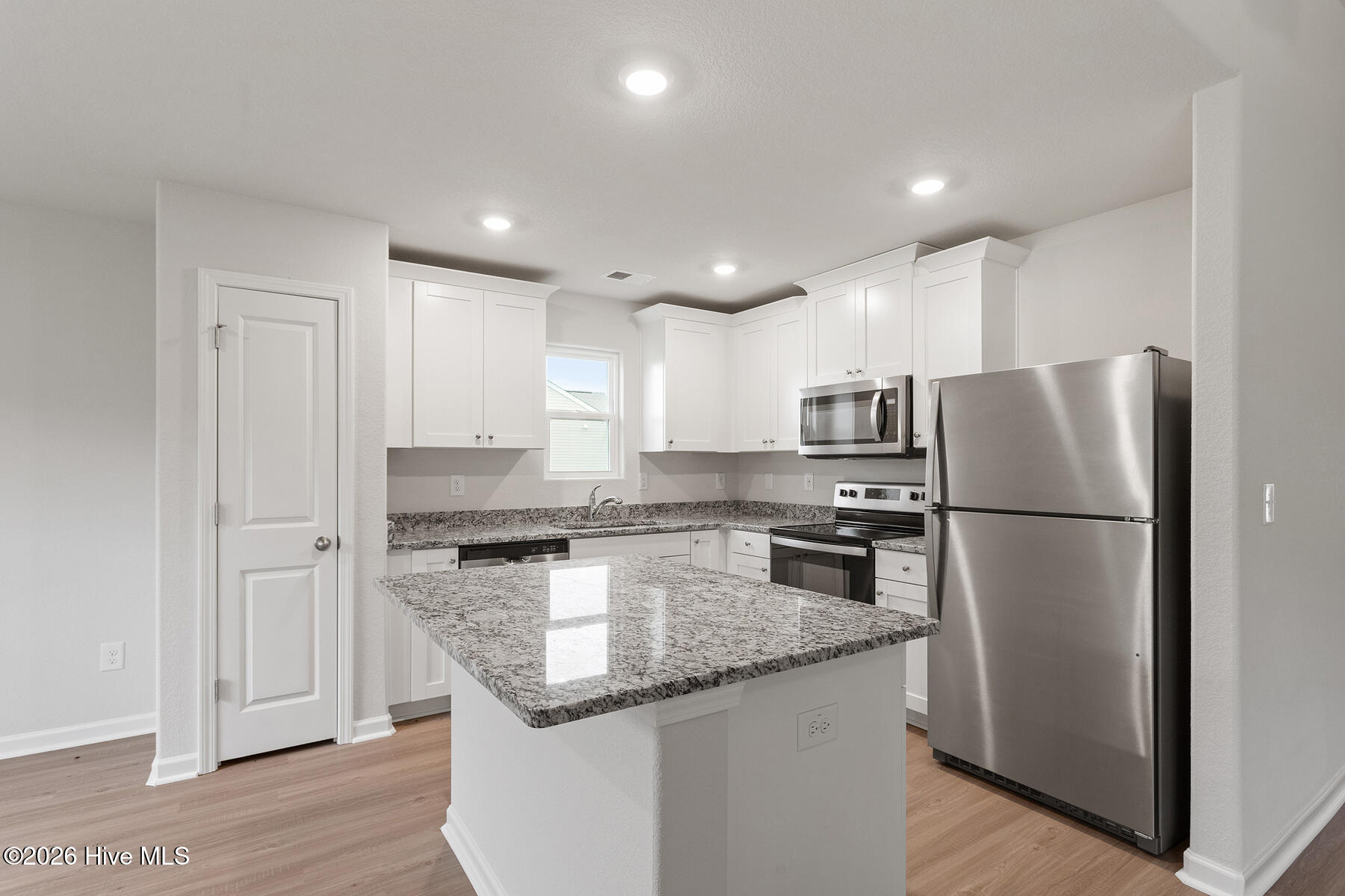 3890 Origin Drive Property Photo 6