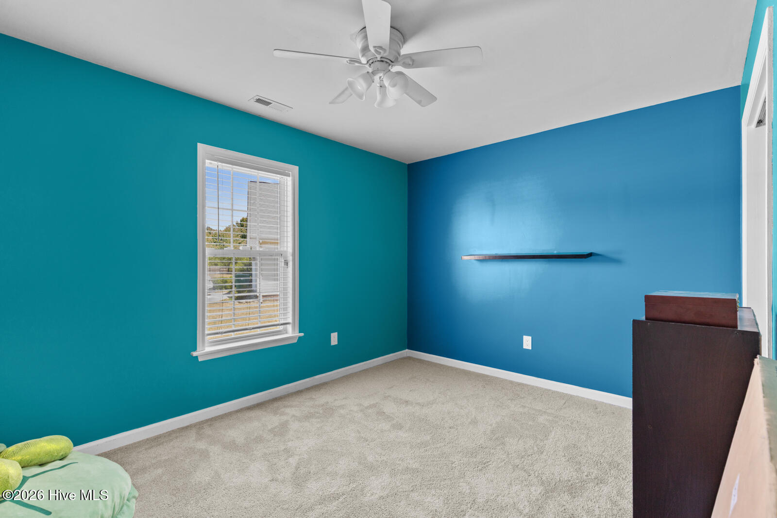402 Kant Place Property Photo 15