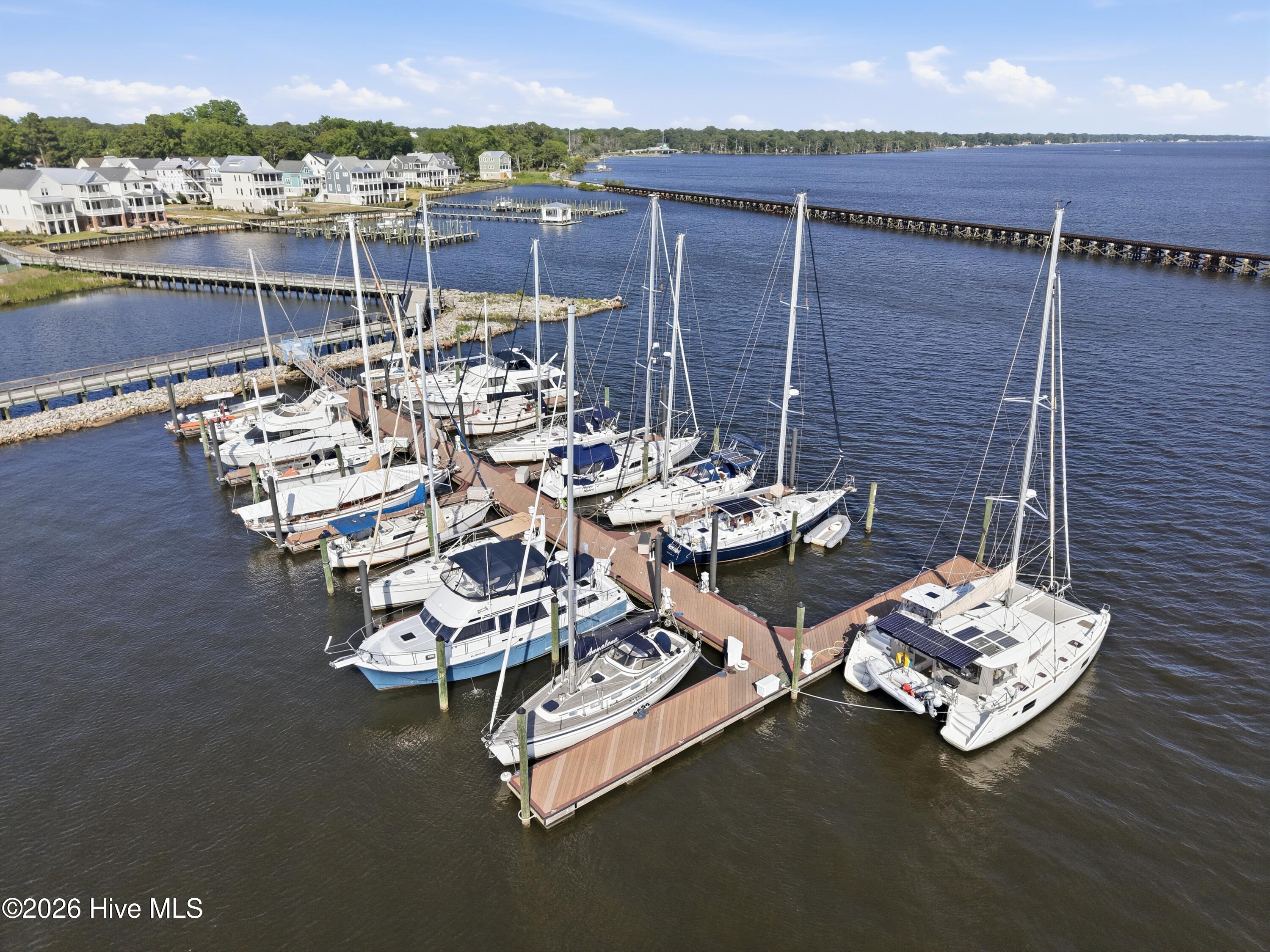 227 E Water Street Dock E Property Photo 10