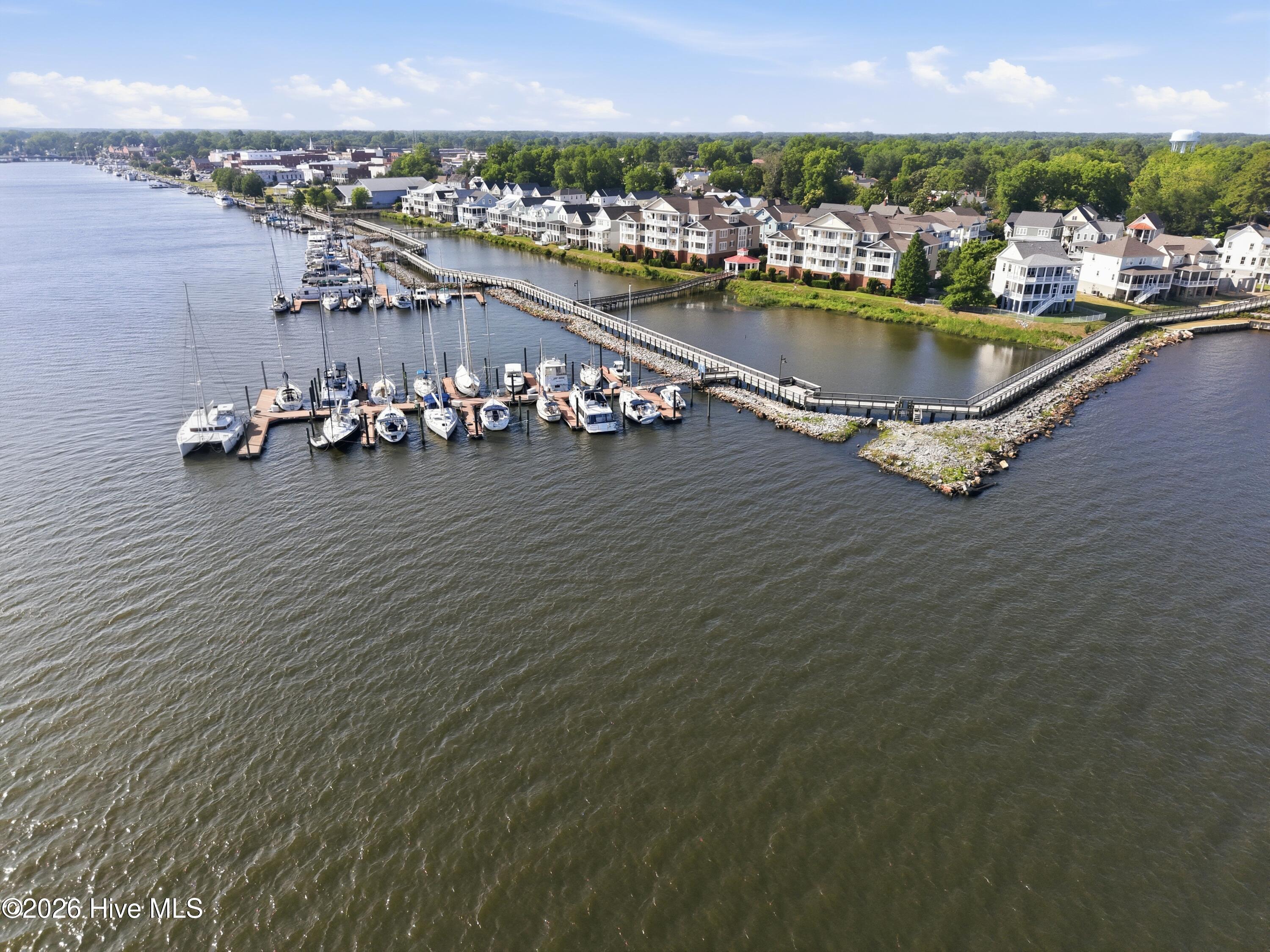 227 E Water Street Dock E Property Photo 11