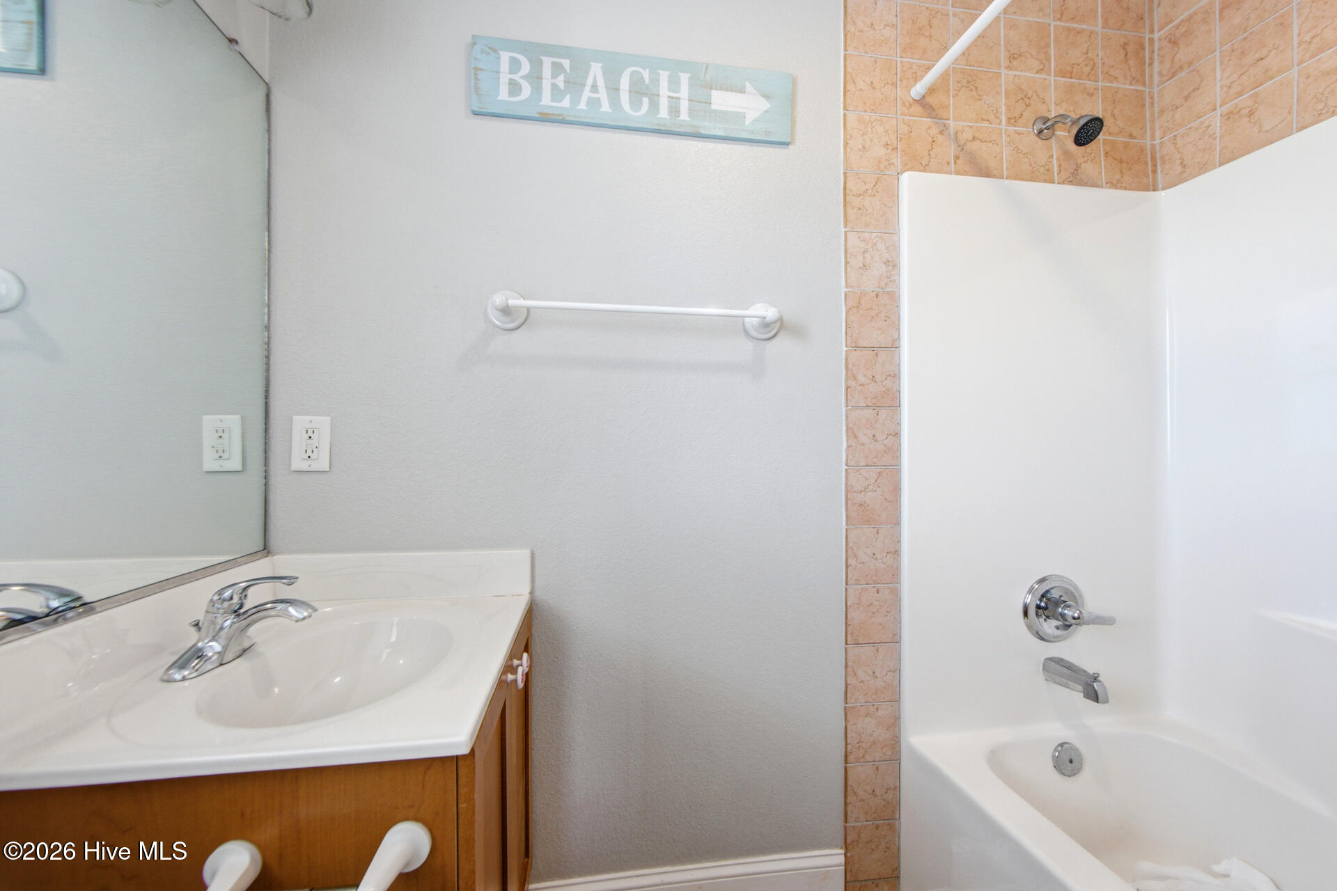 24204 Caribbean Court Property Photo 2