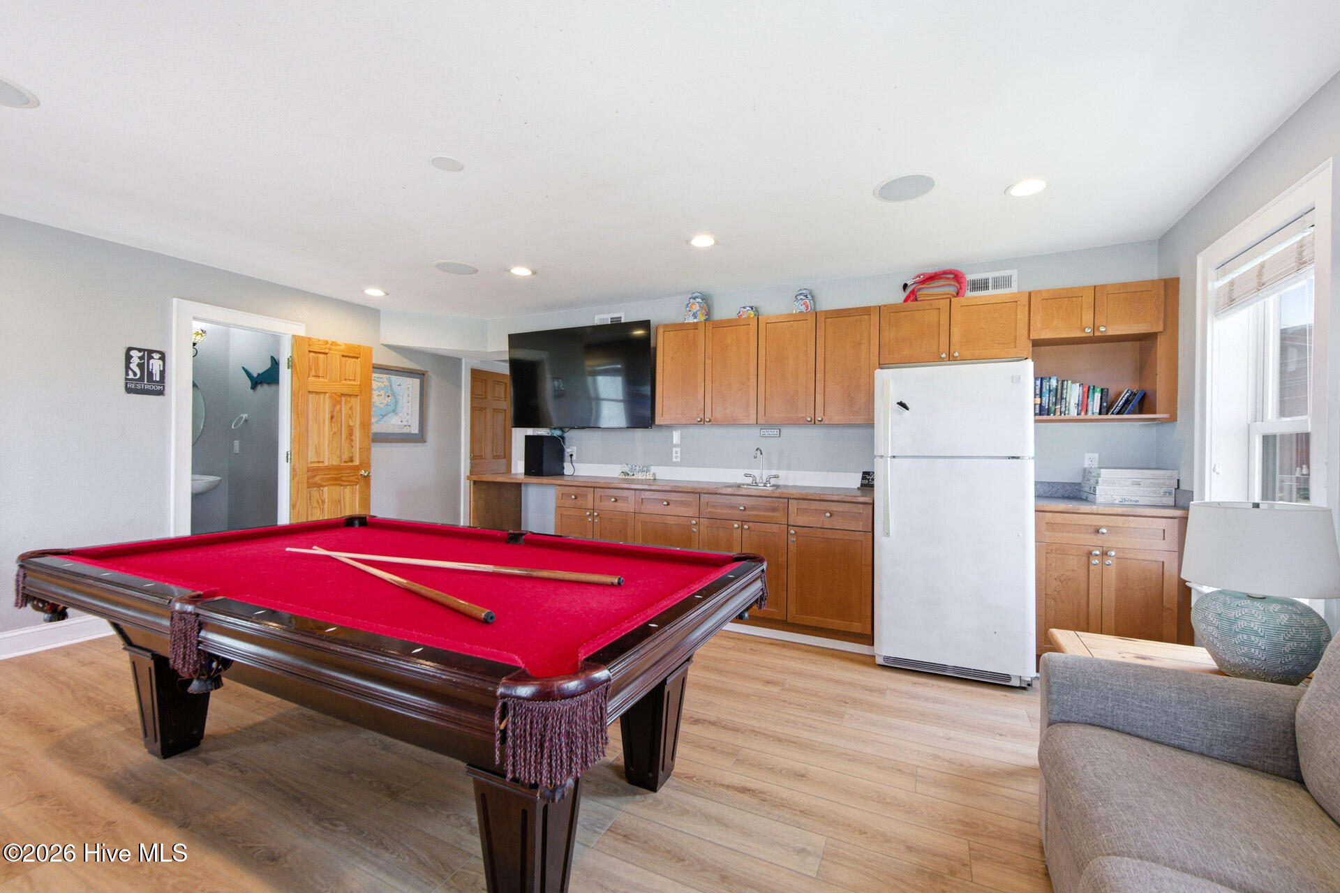 24204 Caribbean Court Property Photo 6