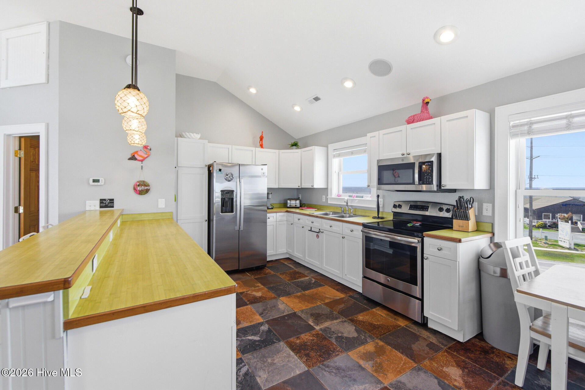 24204 Caribbean Court Property Photo 26