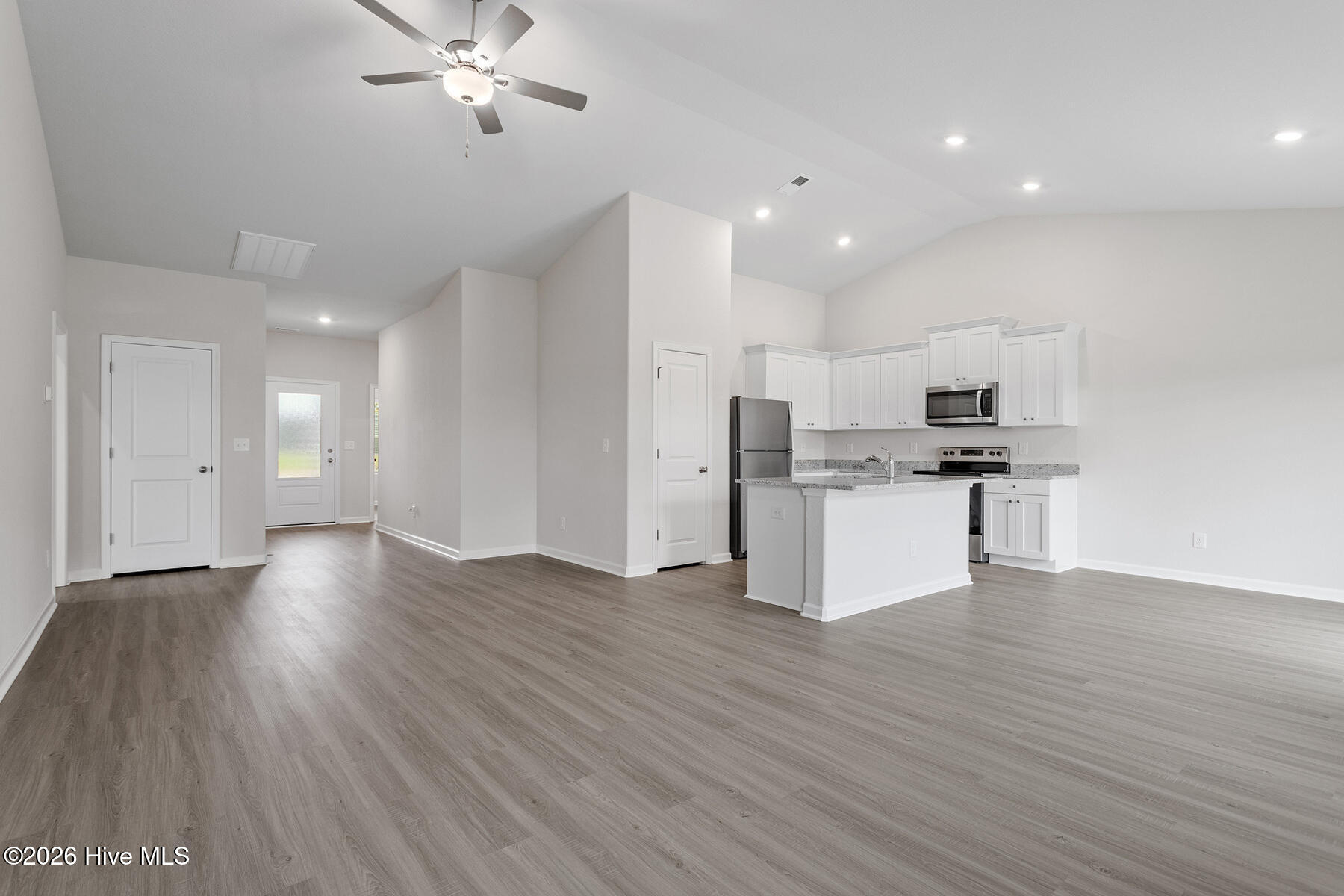9181 Ava Drive Property Photo 3
