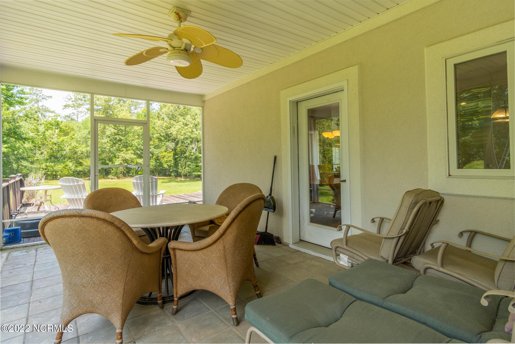 301 Sandy Point Drive Property Photo 37