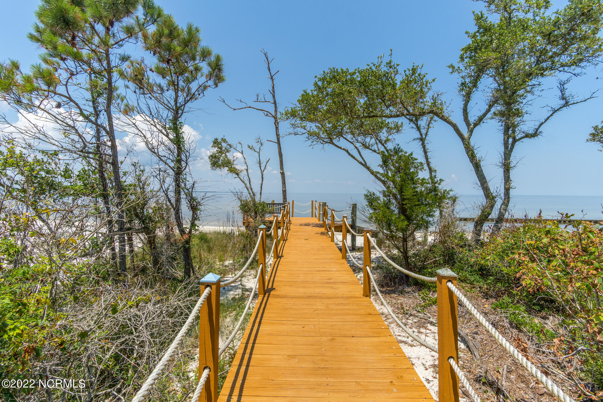 301 Sandy Point Drive Property Photo 60