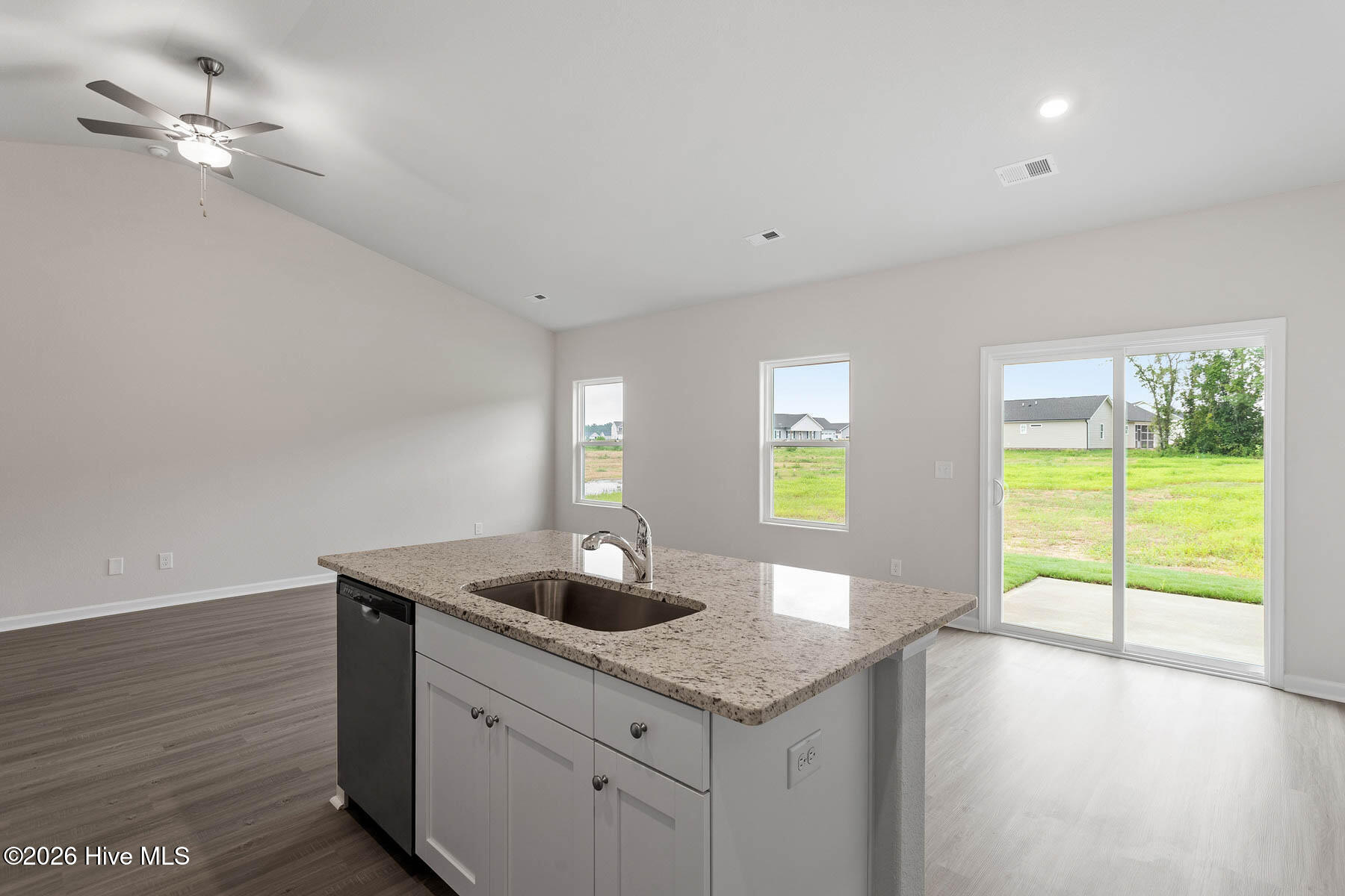 3959 Origin Drive Property Photo 6