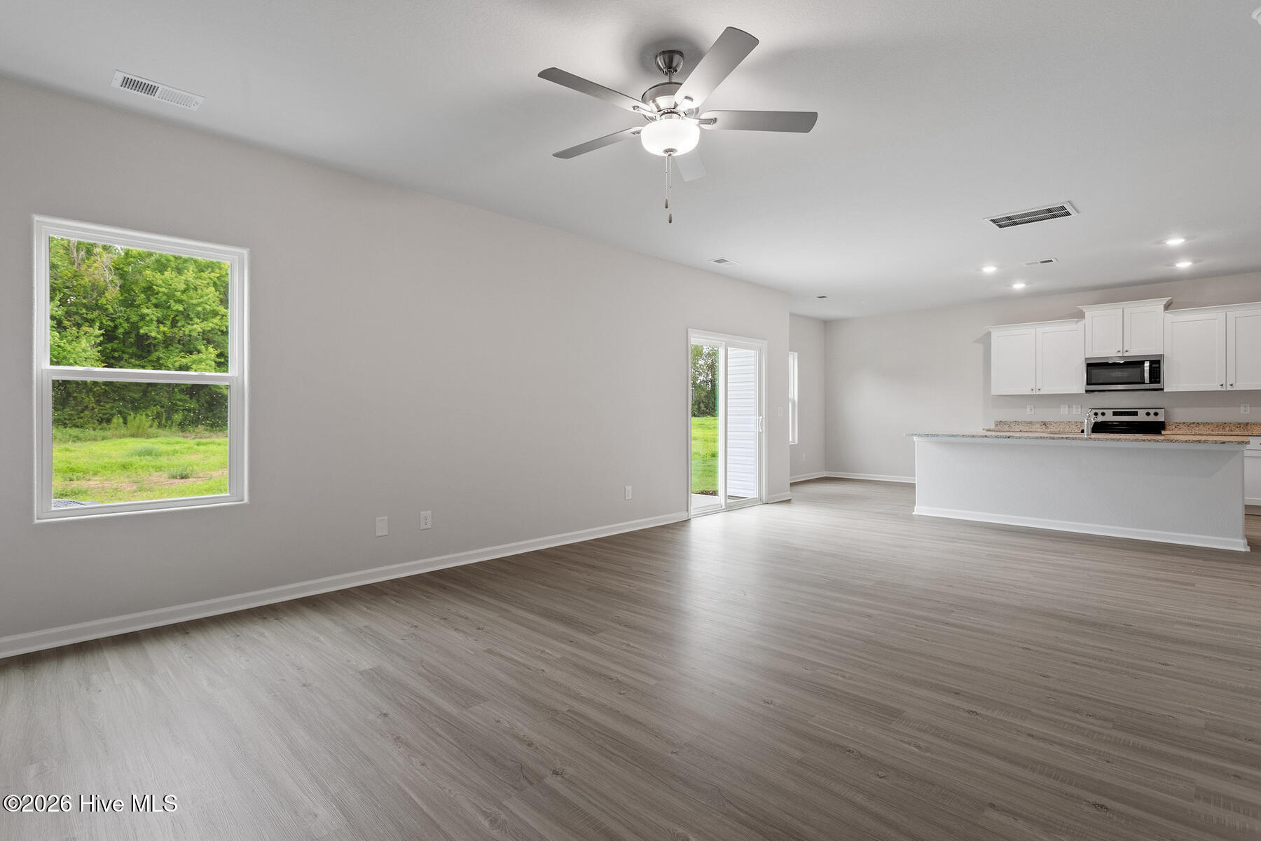8937 Ava Drive Property Photo 6