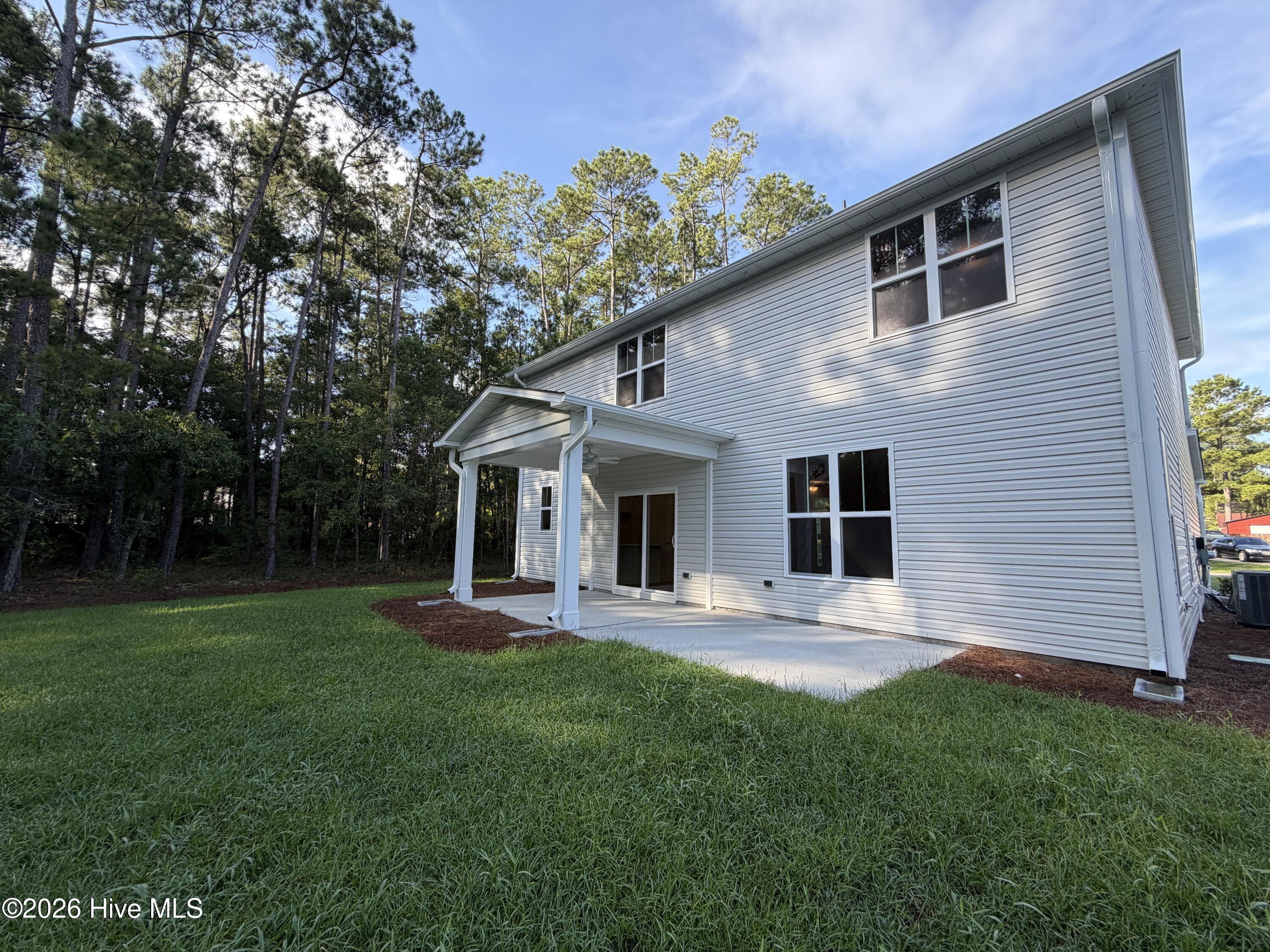 1026 Paddington Avenue Ne Property Photo 15