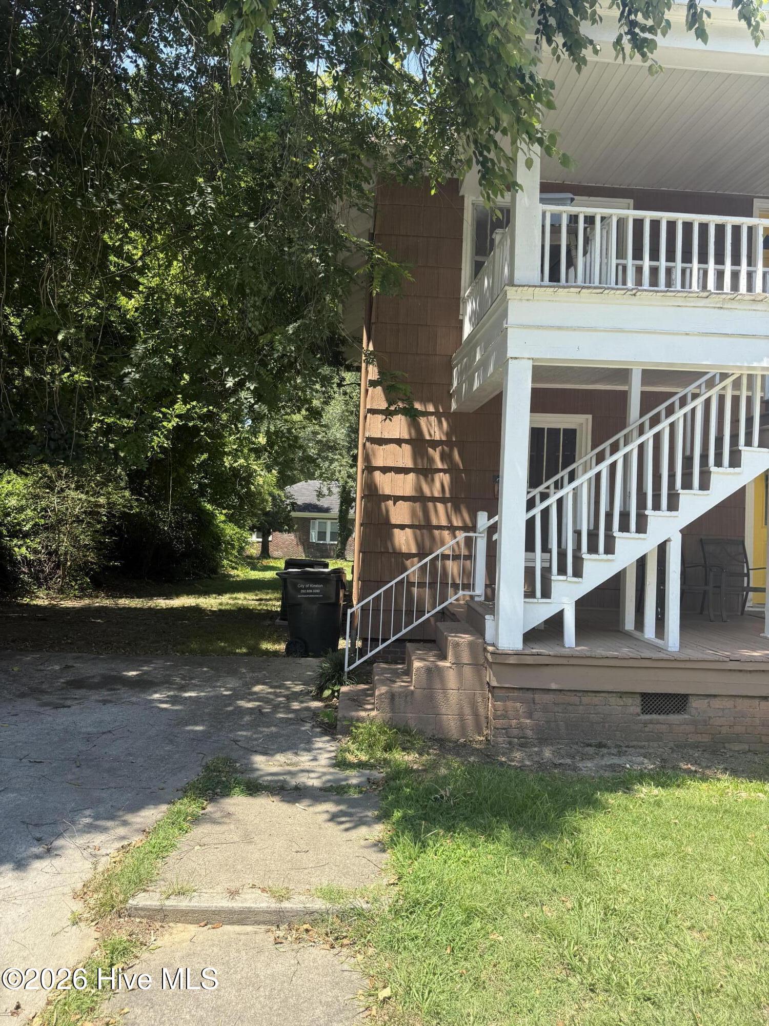 108 Summit Avenue Property Photo 6