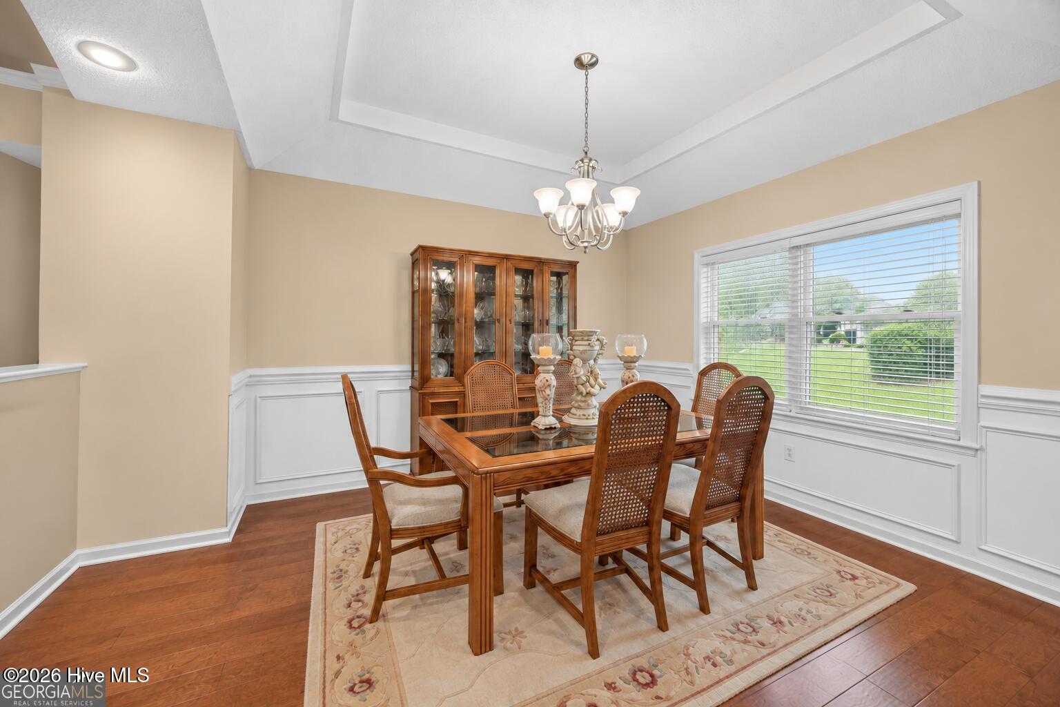2955 Hillcreek Drive Property Photo 8