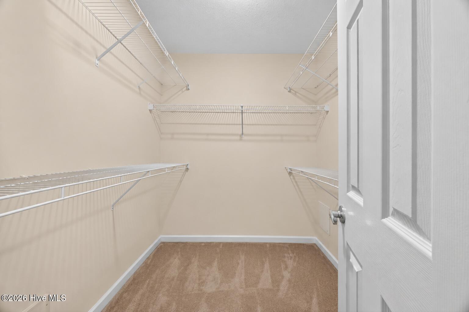 2955 Hillcreek Drive Property Photo 17