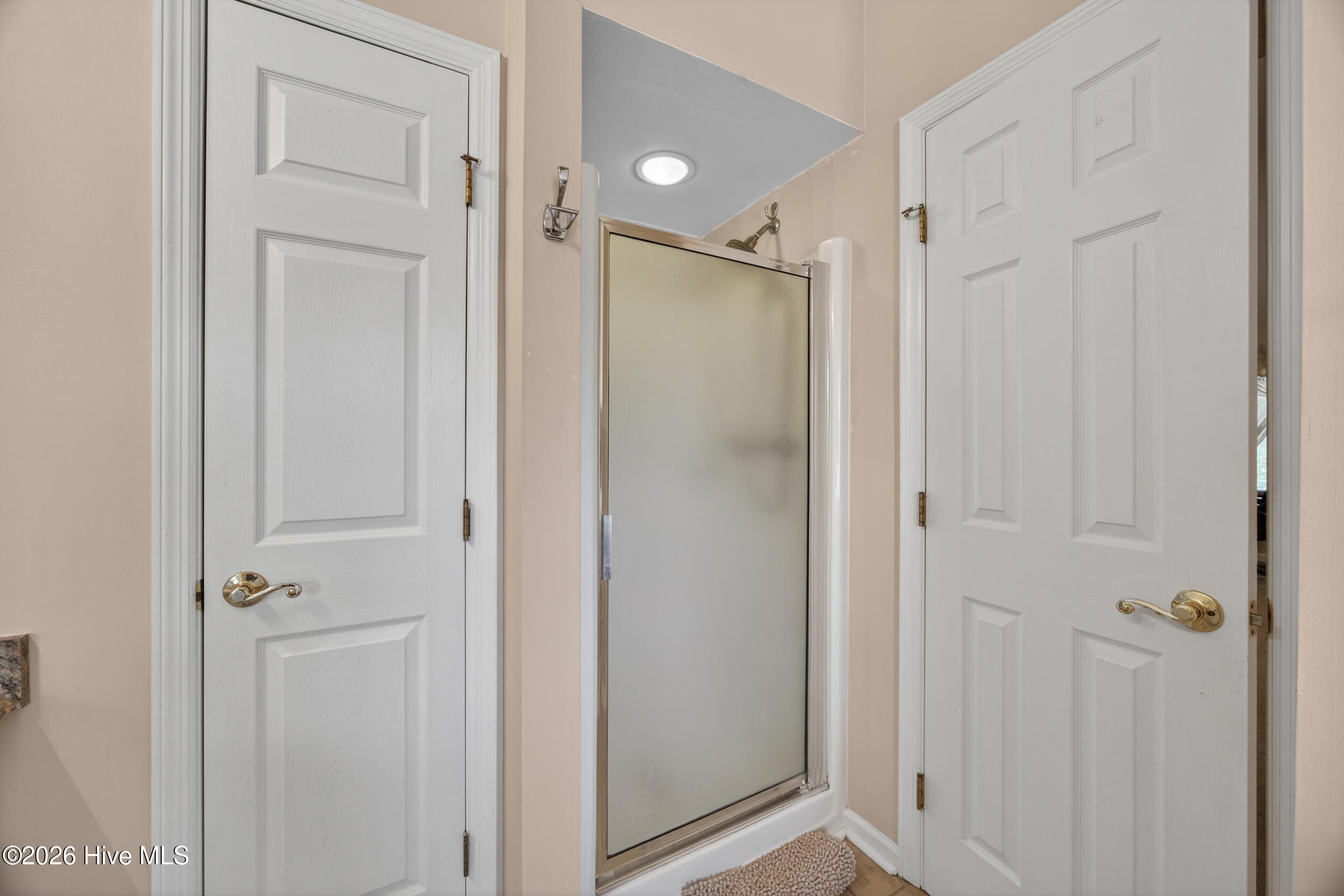 2955 Hillcreek Drive Property Photo 20