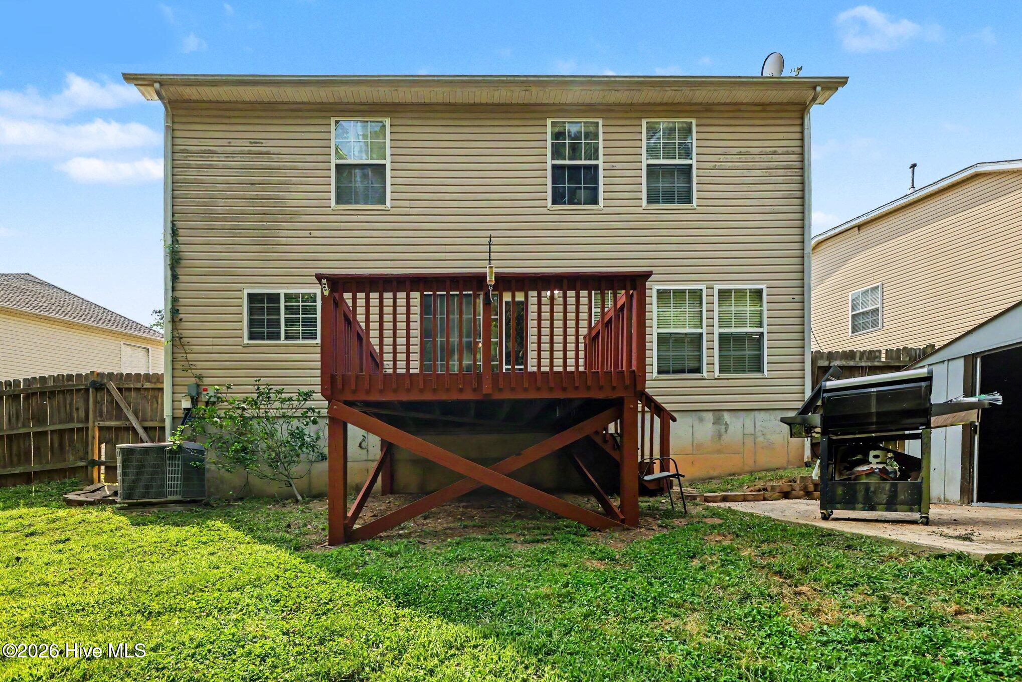 237 Georgetowne Drive Property Photo 27