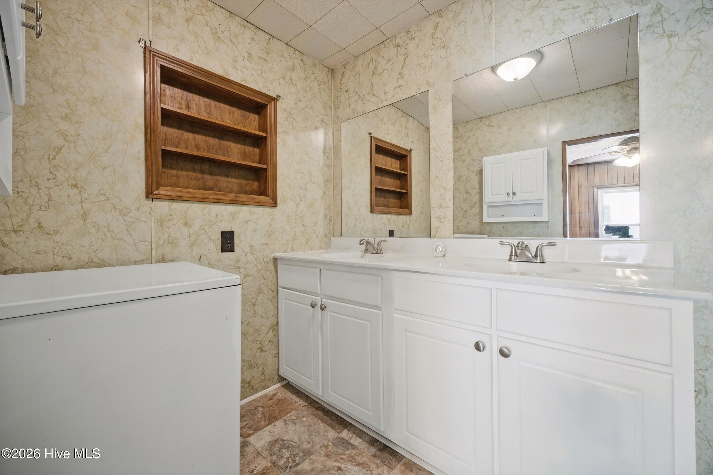 804 2nd Street Property Photo 16