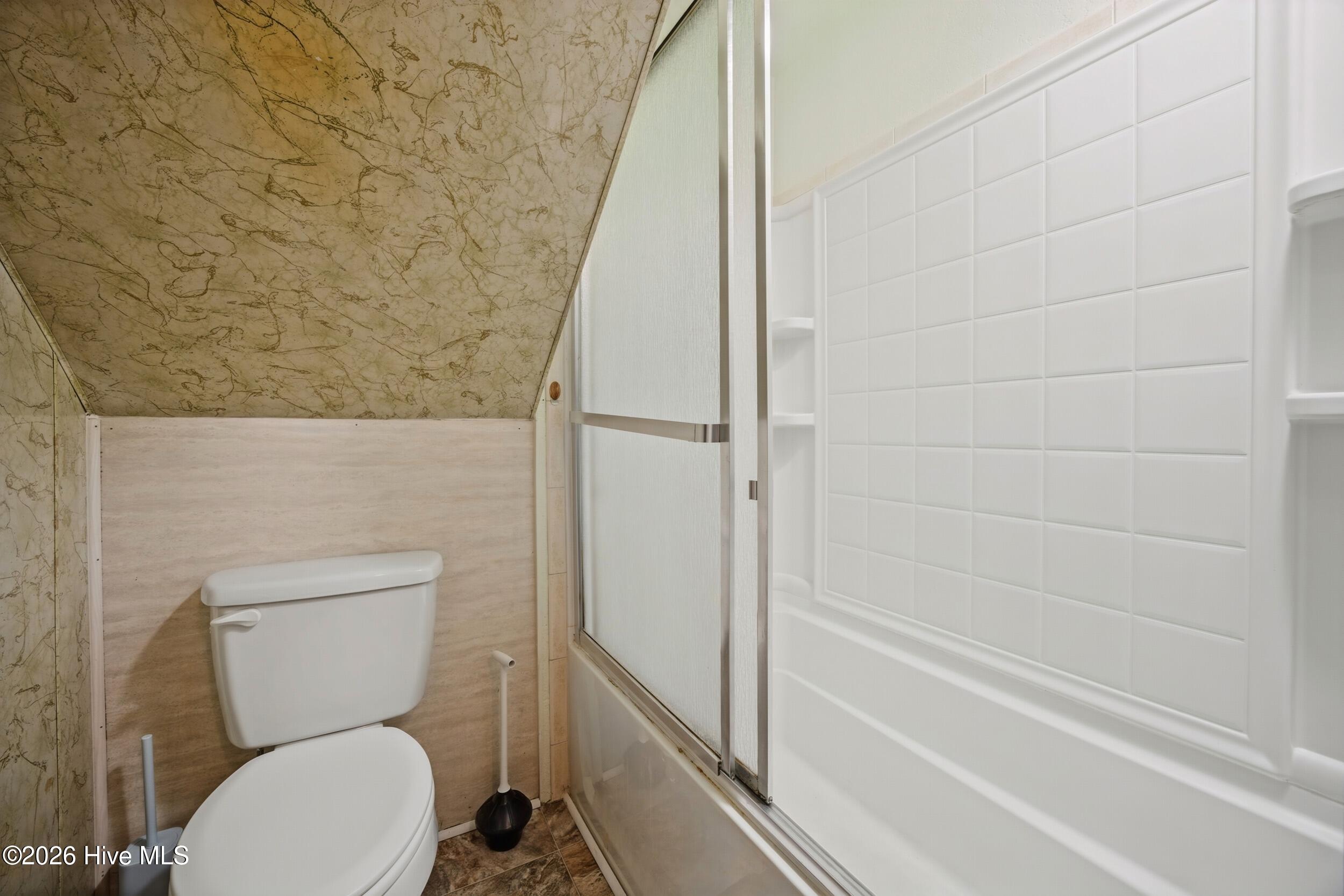 804 2nd Street Property Photo 17
