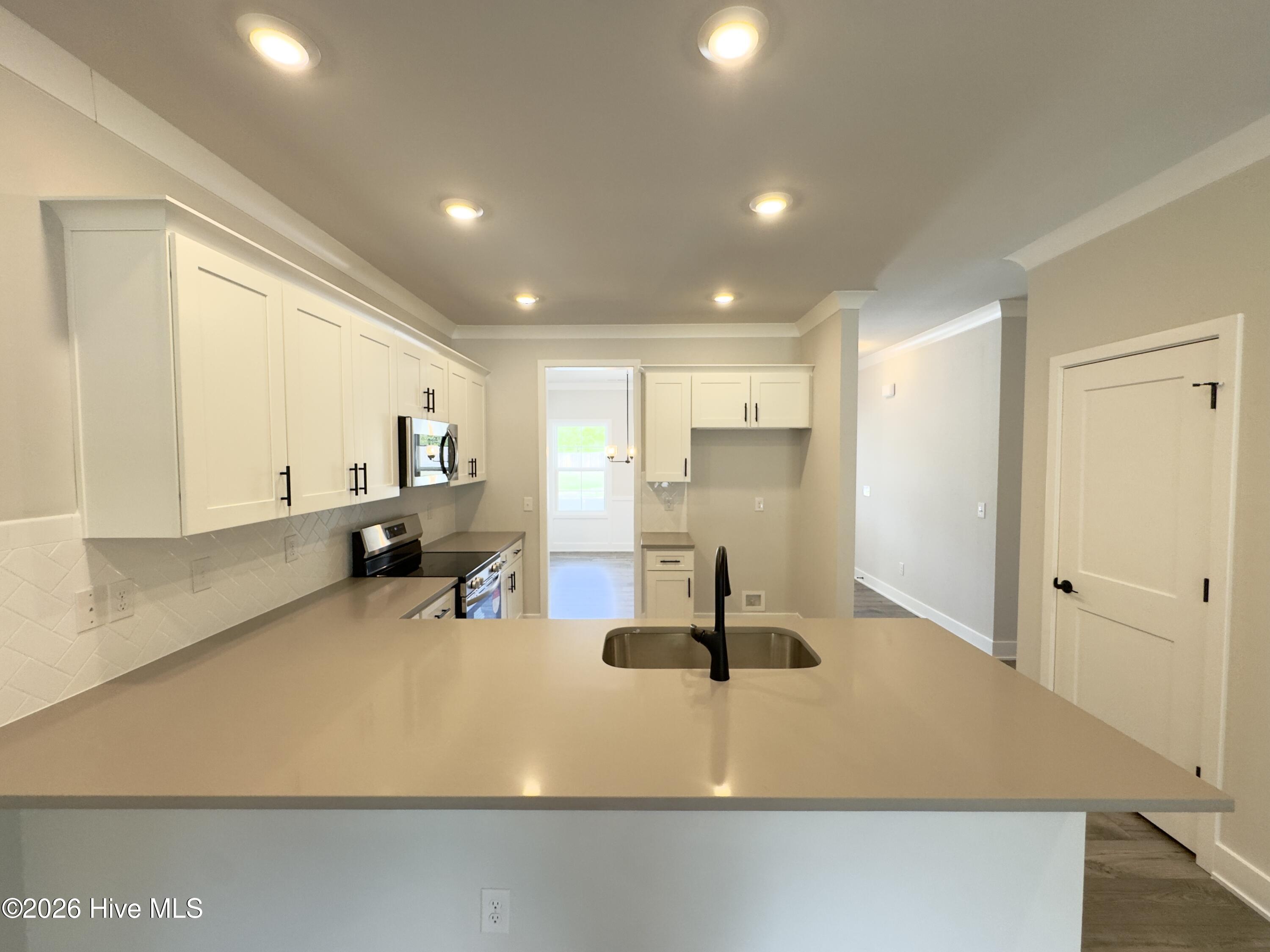 487 Timbercrest Circle Se Property Photo 7