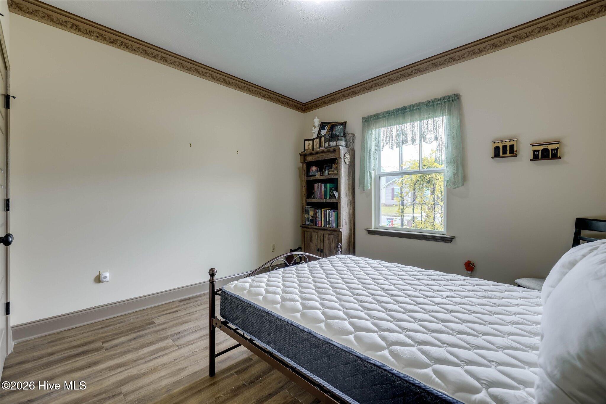 232 Silver Court Property Photo 34