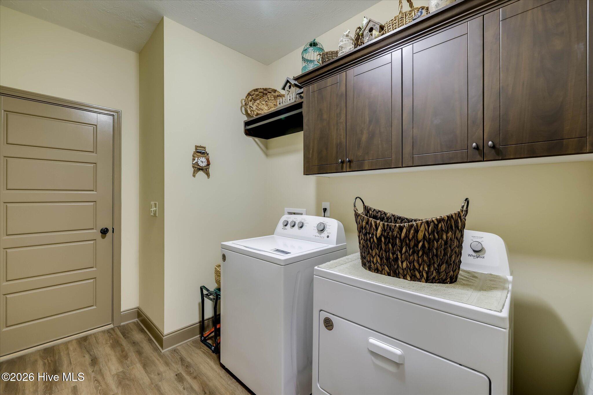 232 Silver Court Property Photo 43