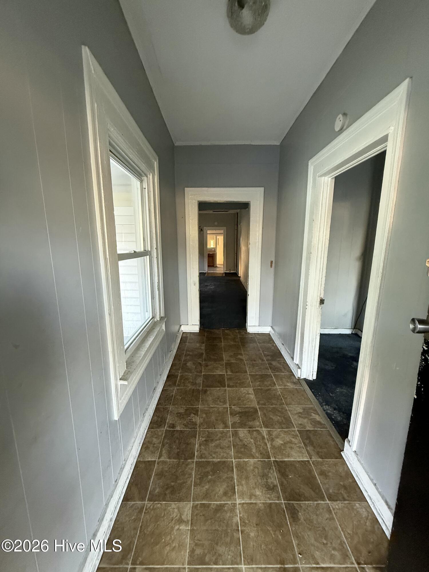 1110 S 8th Street Property Photo 3