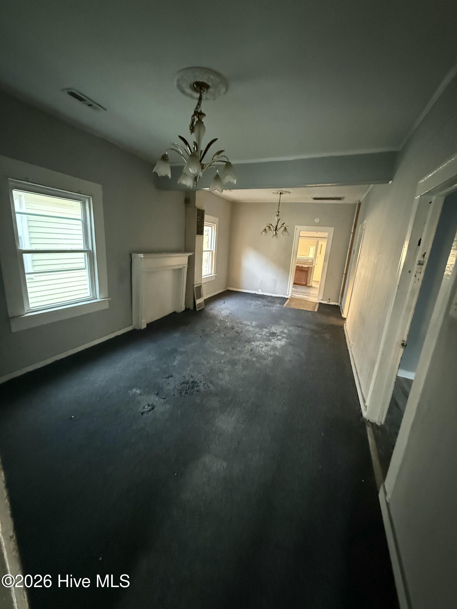 1110 S 8th Street Property Photo 4
