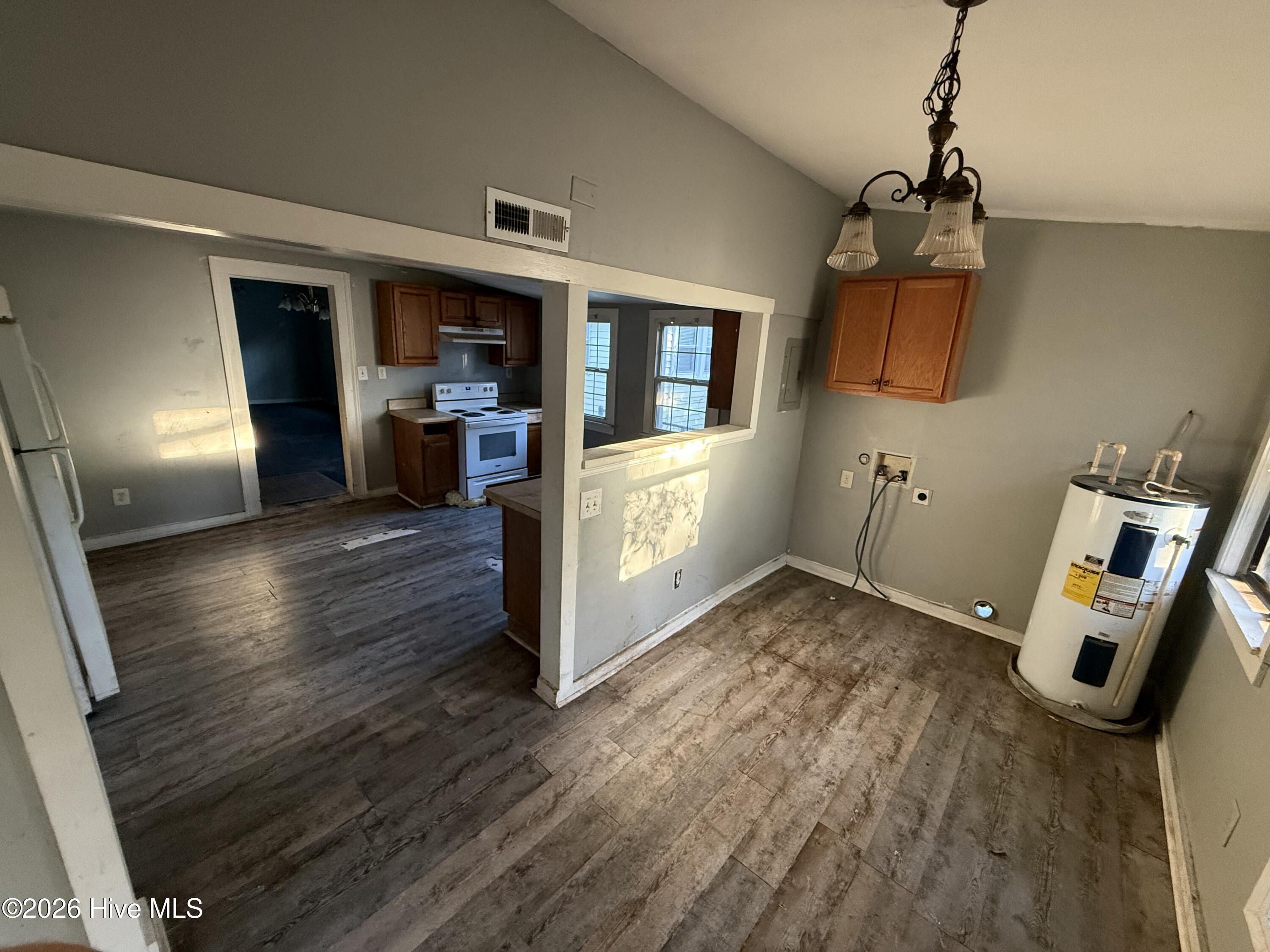 1110 S 8th Street Property Photo 11
