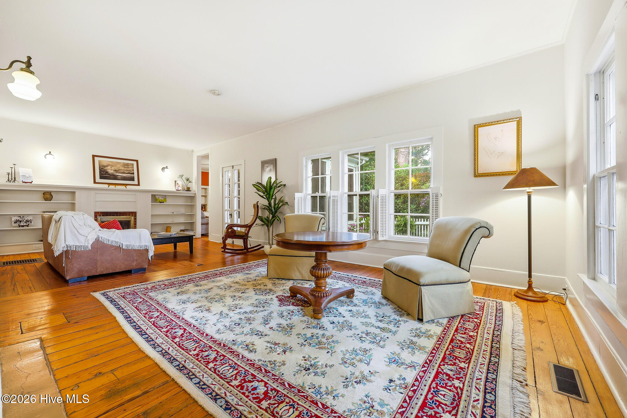 360 S Ashe Street Property Photo 13