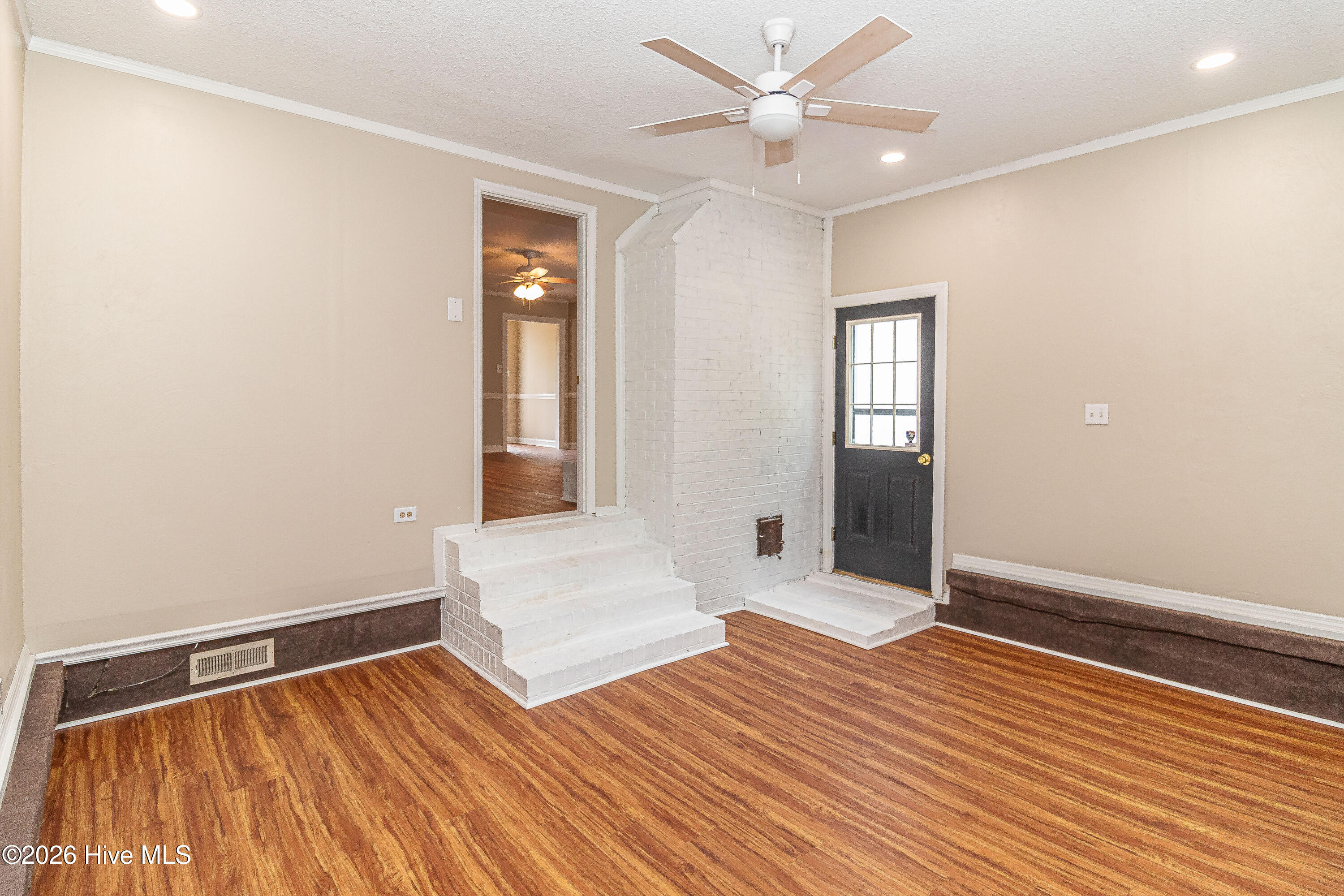 1866 Century Drive Property Photo 21