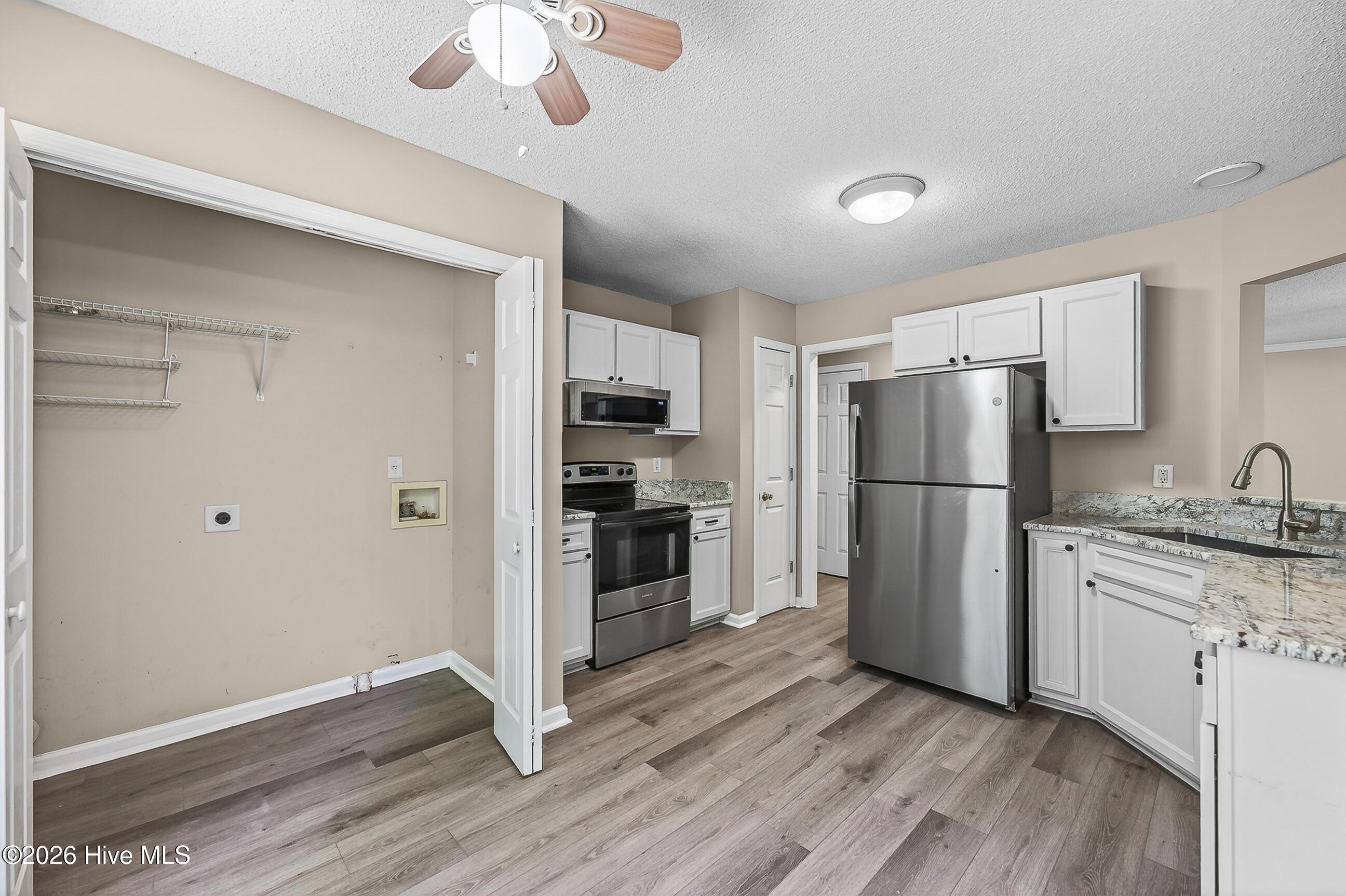 171 Dockside Drive Property Photo 12