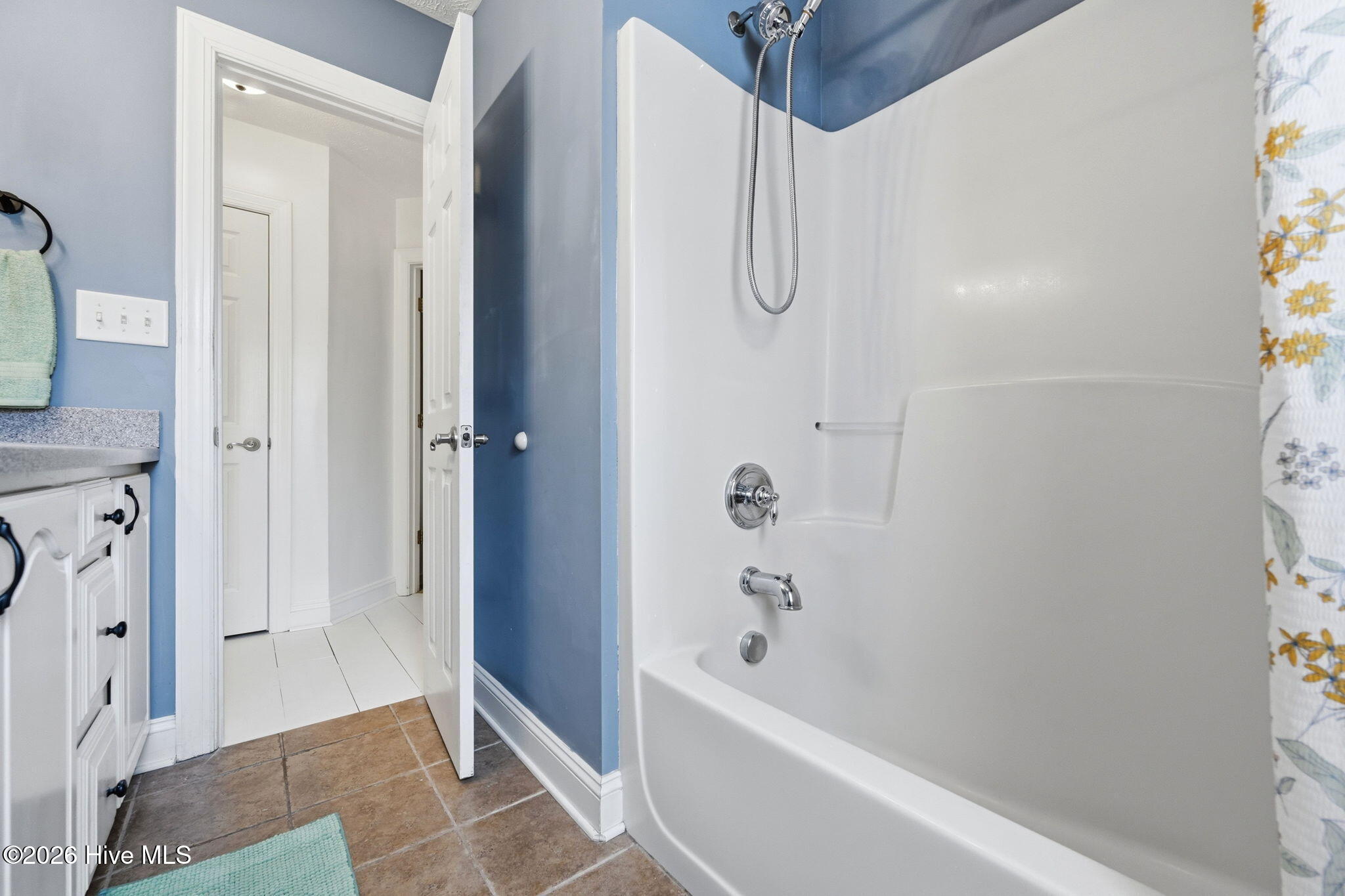 304 Marine Drive Property Photo 50