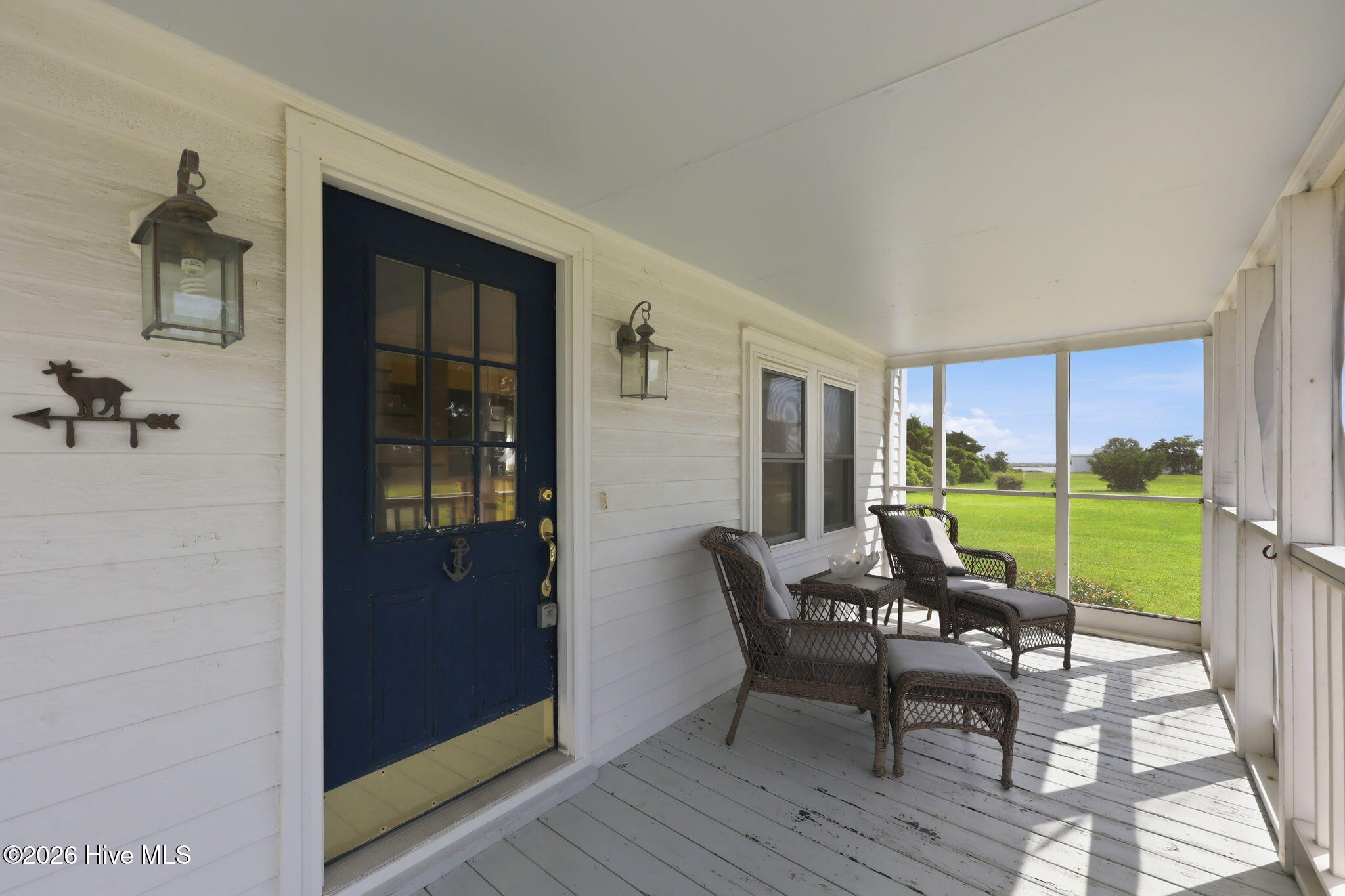 3246 Cedar Island Road Property Photo 6