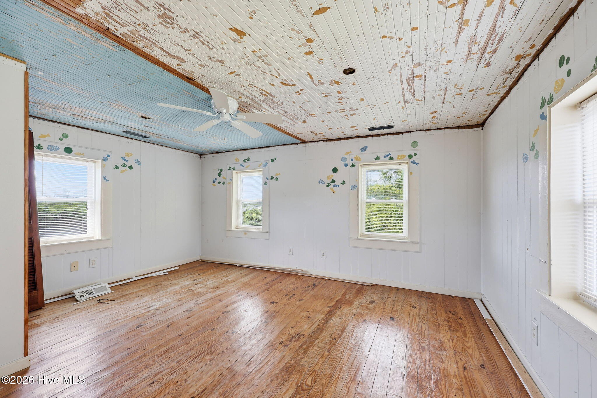 3246 Cedar Island Road Property Photo 20