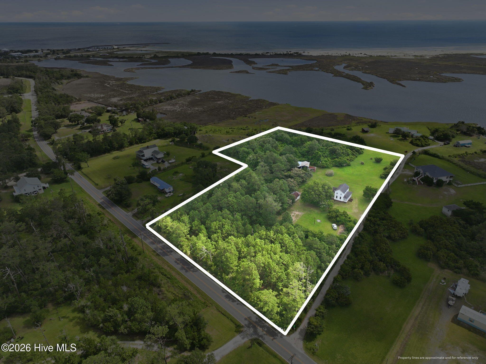 3246 Cedar Island Road Property Photo 37