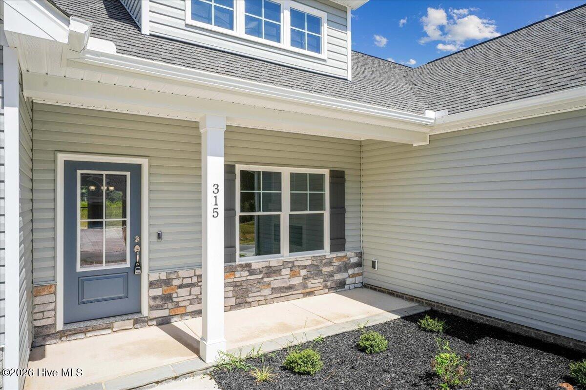 315 Creeks Edge Drive Property Photo 5