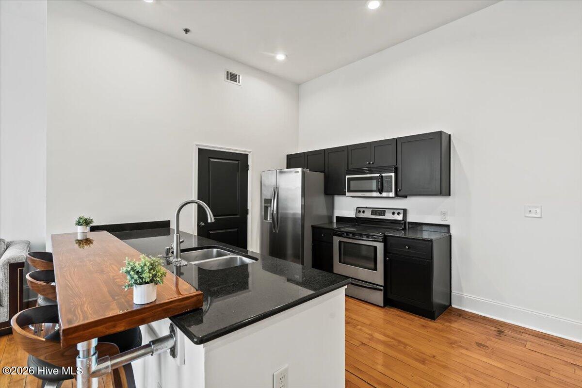 936 Broad Street 214 Property Photo 25