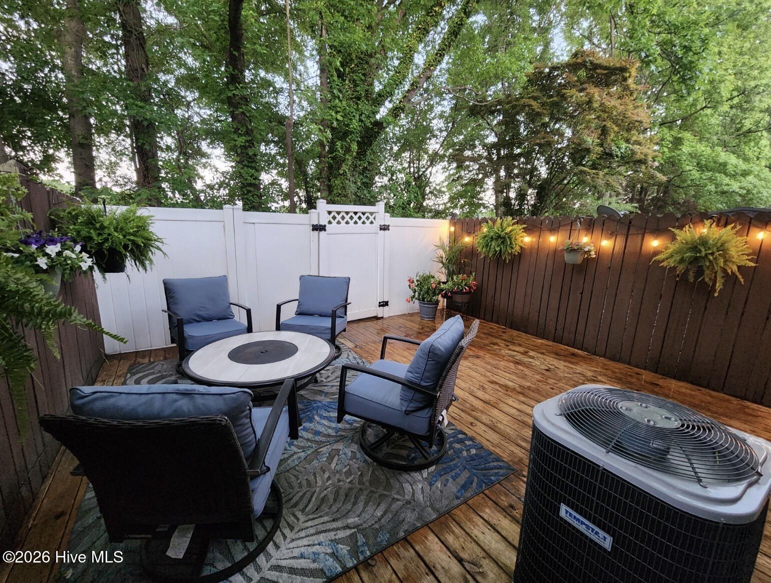 2191 Fox Run Drive Property Photo 14