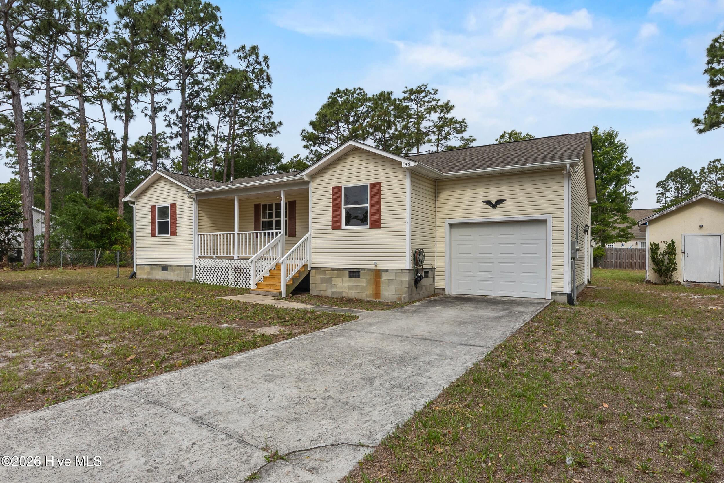 1951 E Boiling Spring Road Property Photo 3