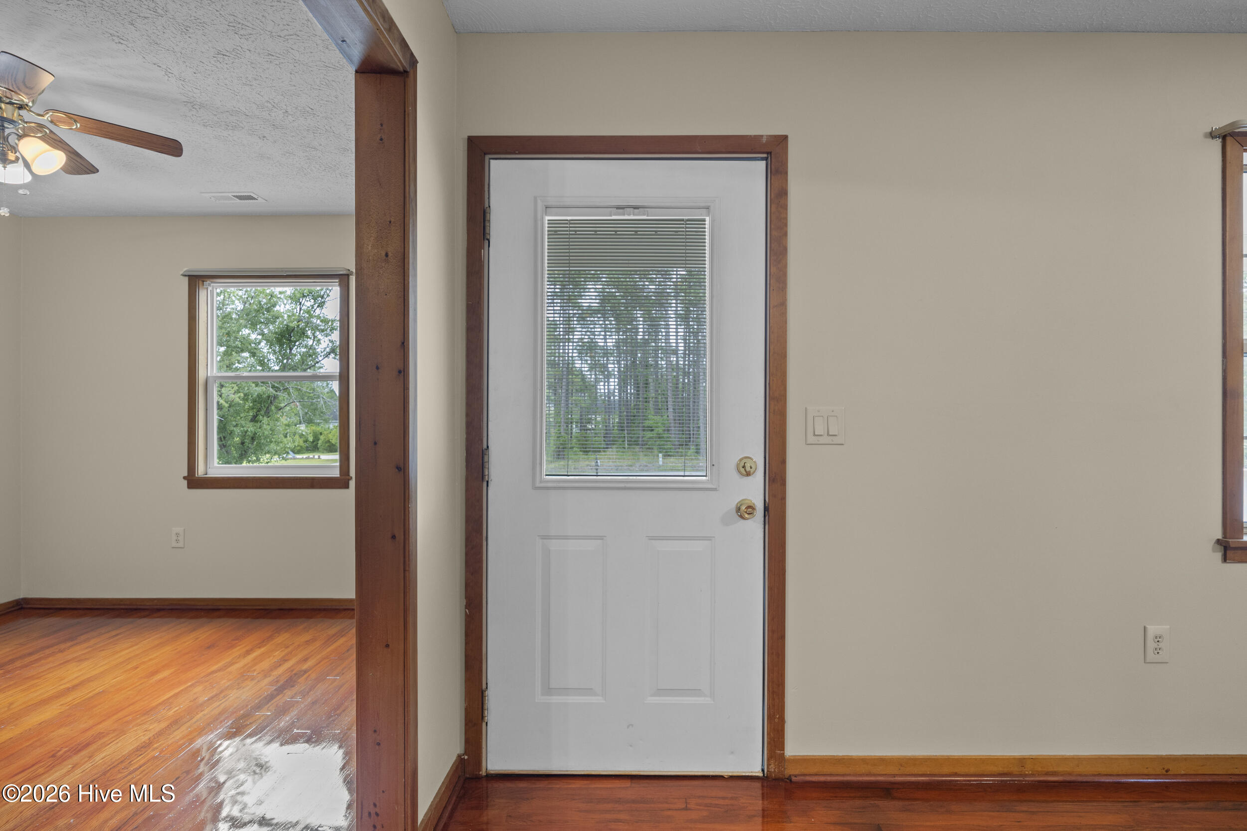 1951 E Boiling Spring Road Property Photo 5