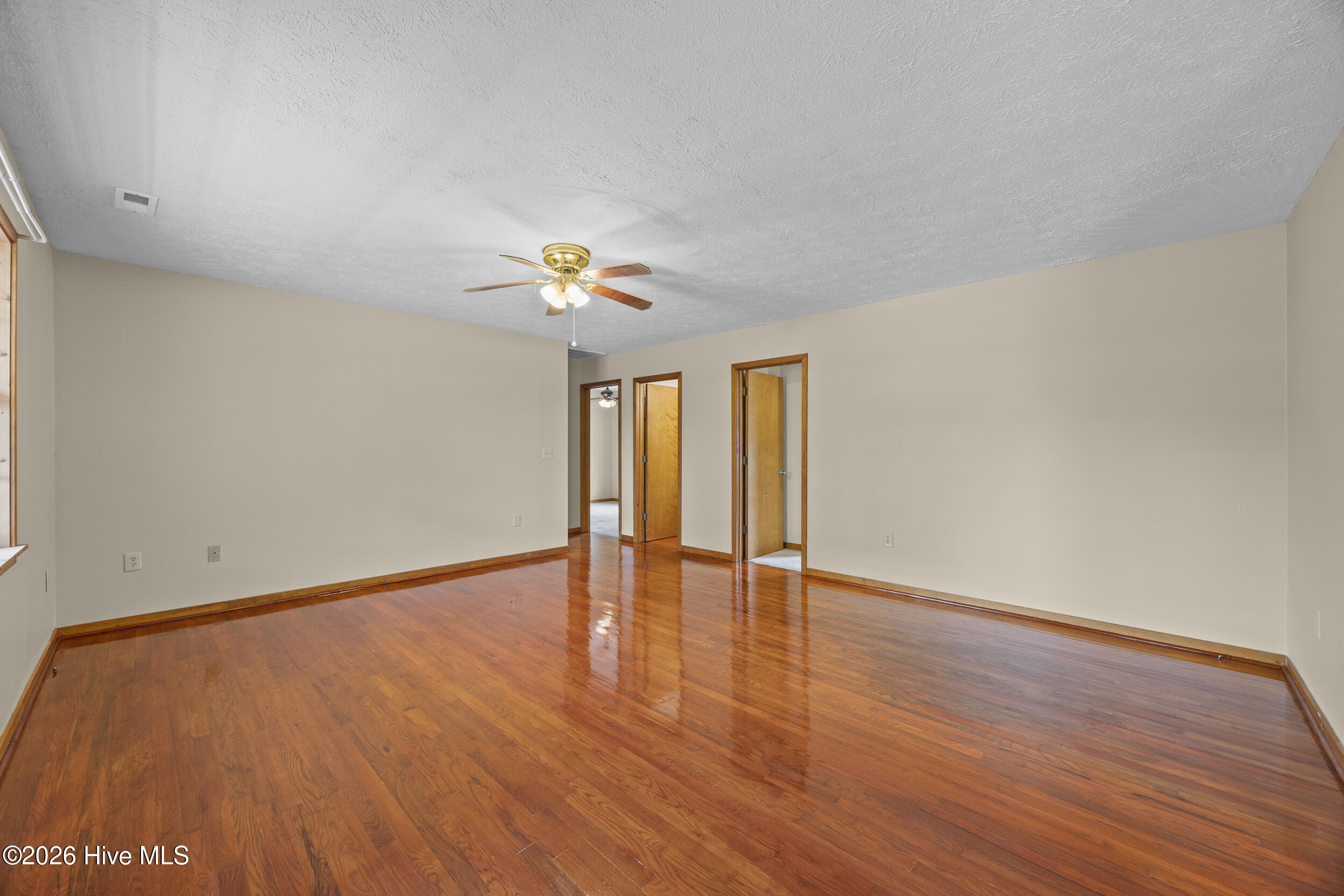 1951 E Boiling Spring Road Property Photo 6