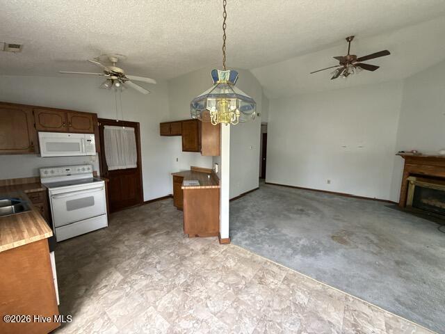 350 Lee Drive Property Photo 6