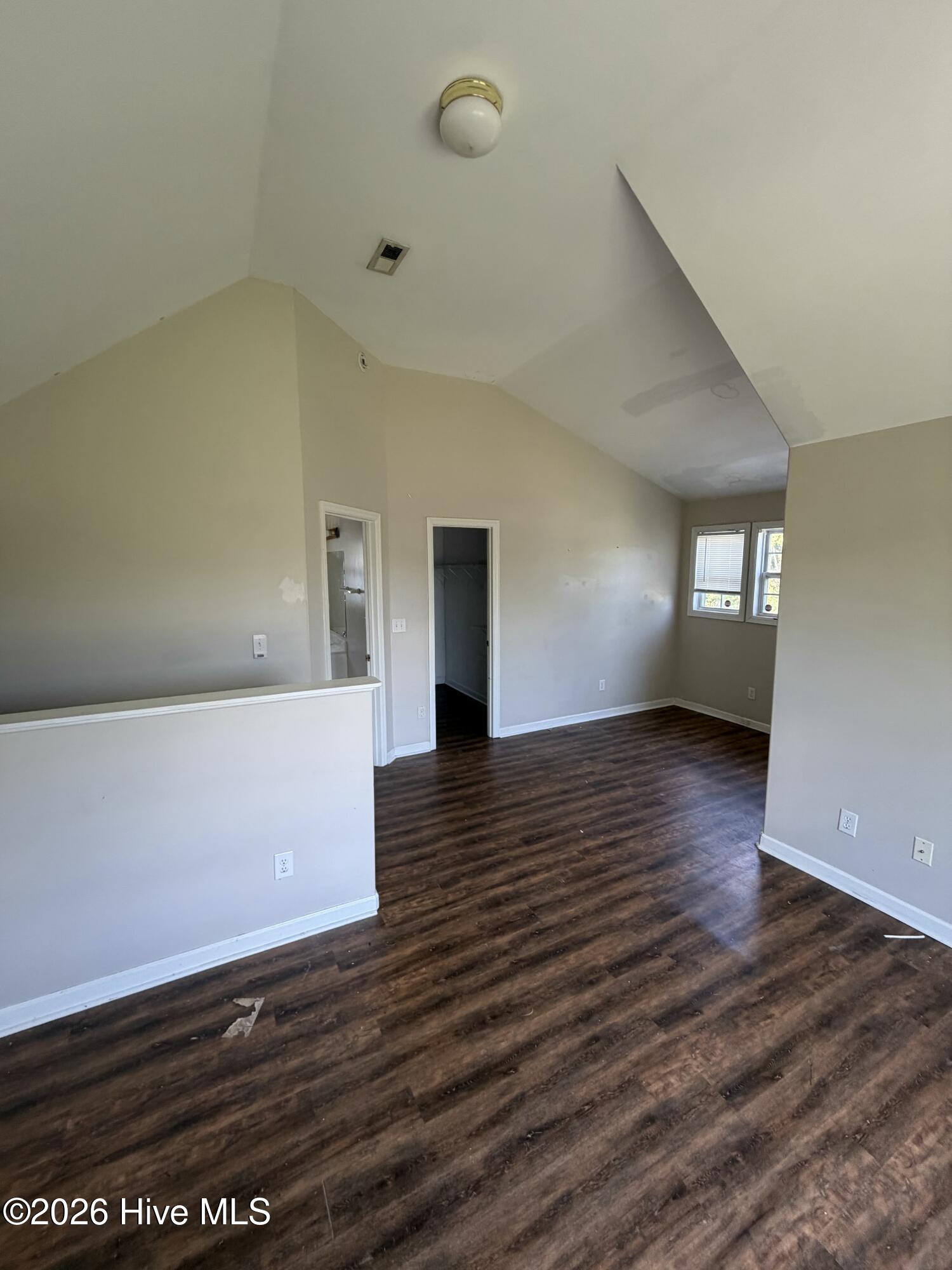 626 Taylor Street Property Photo 4