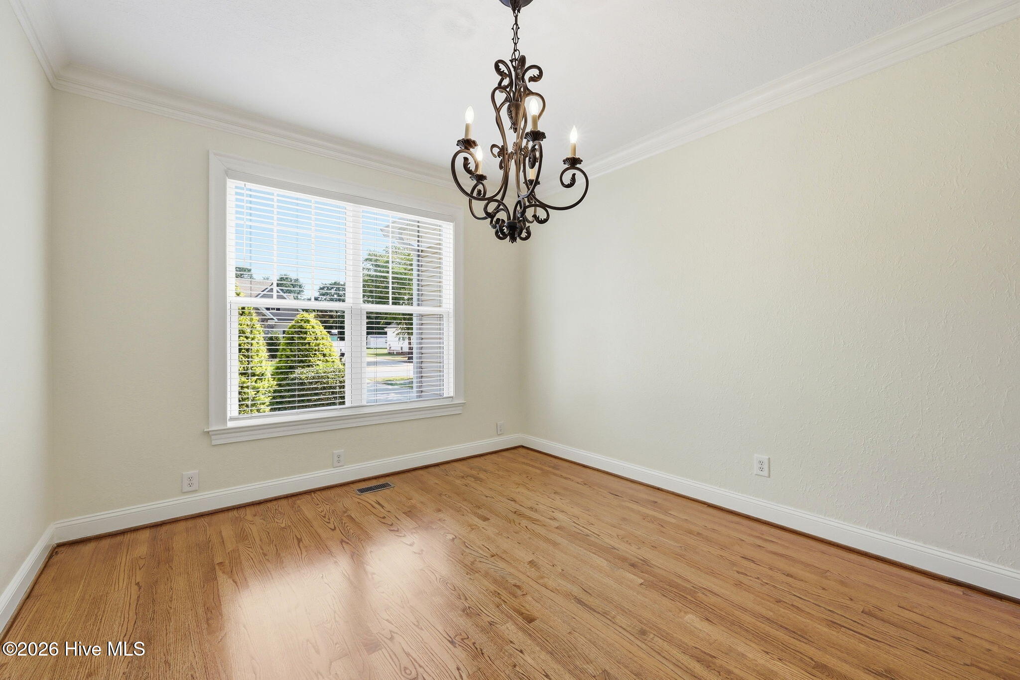 1256 Naples Drive Property Photo 15