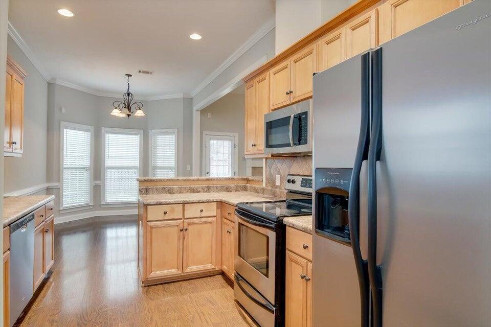2507 Grier Circle Property Photo 7